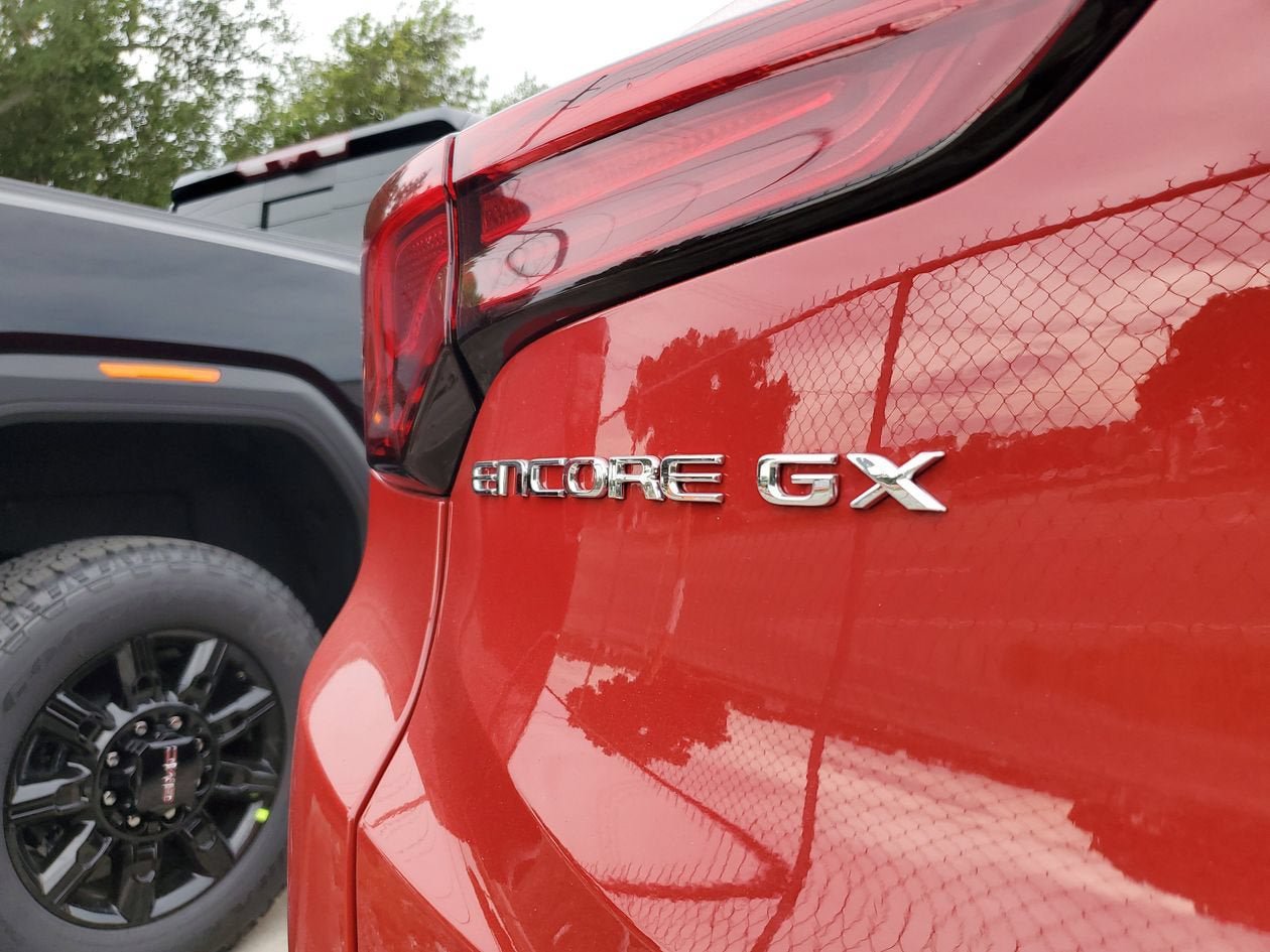 New 2026 Buick Encore GX Sport Touring w/ Comfort Package FWD image 8