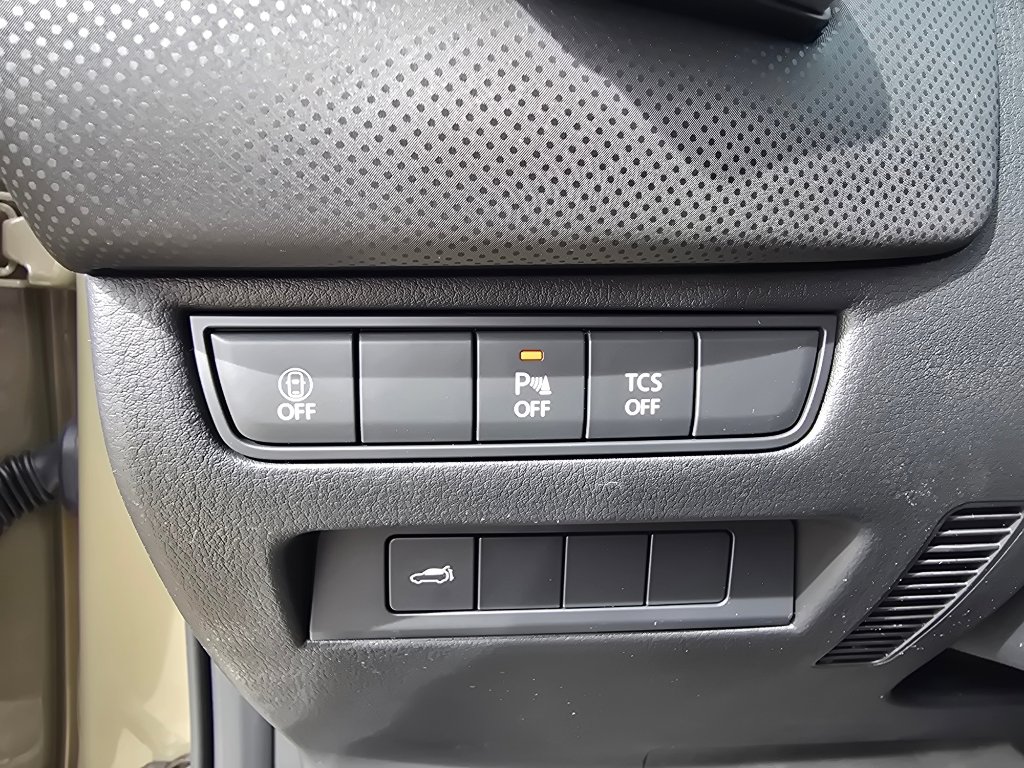 New 2026 MAZDA CX-50 Meridian Edition w/ Cargo Package image 17