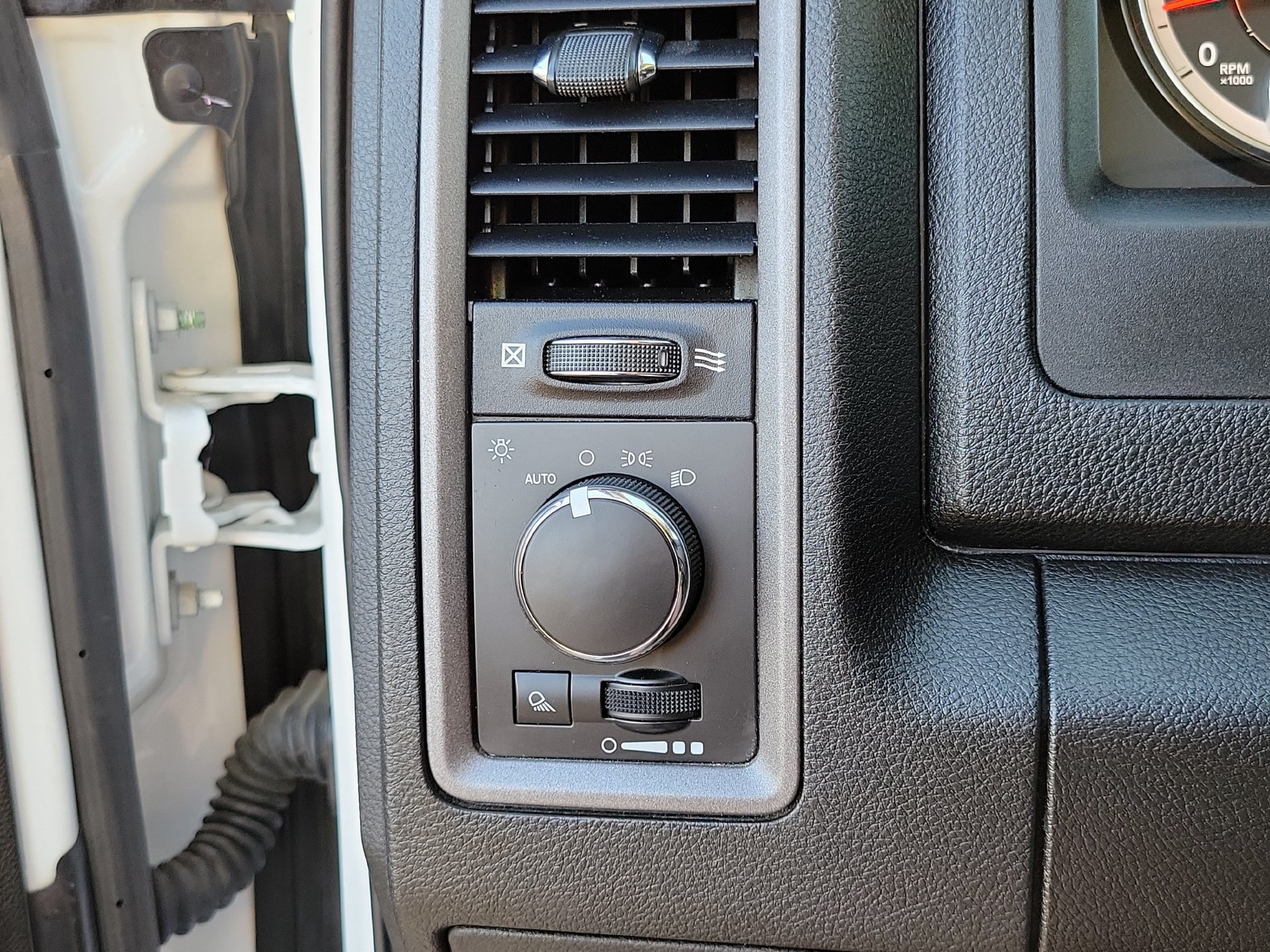 Certified 2023 RAM 1500 Tradesman RWD image 15