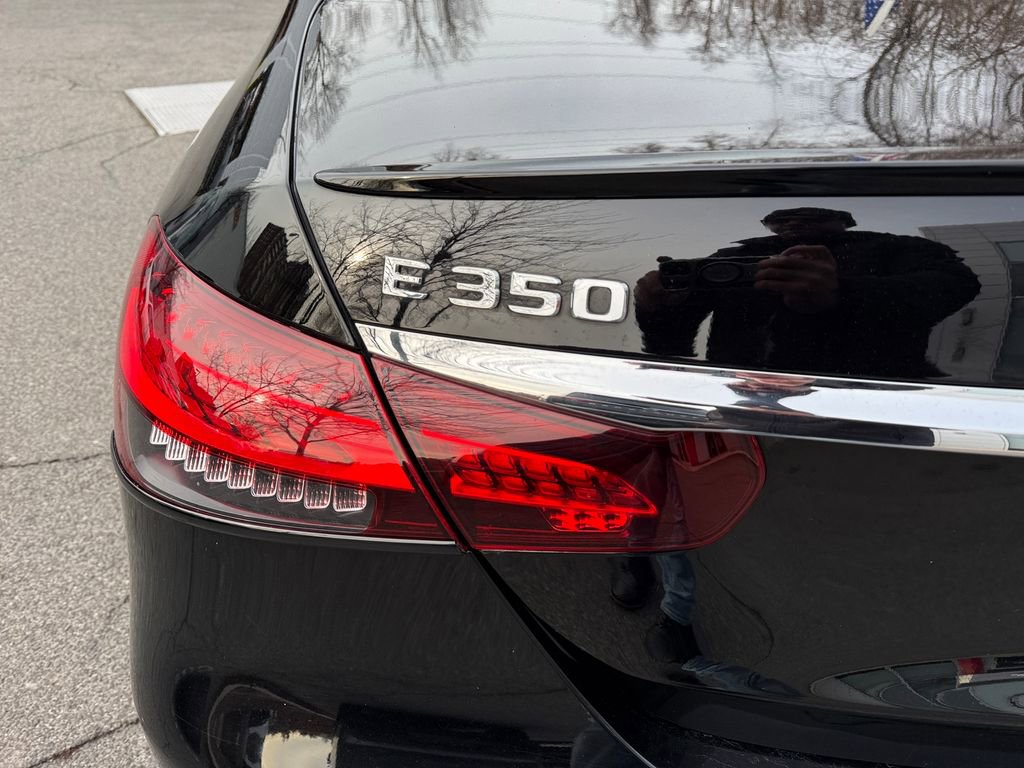 Used 2023 Mercedes-Benz E 350 Sedan w/ Premium Package image 36