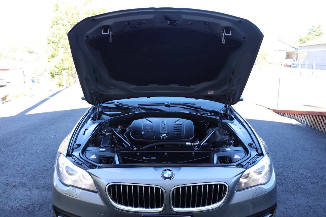Used 2014 BMW 535d Sedan RWD image 11