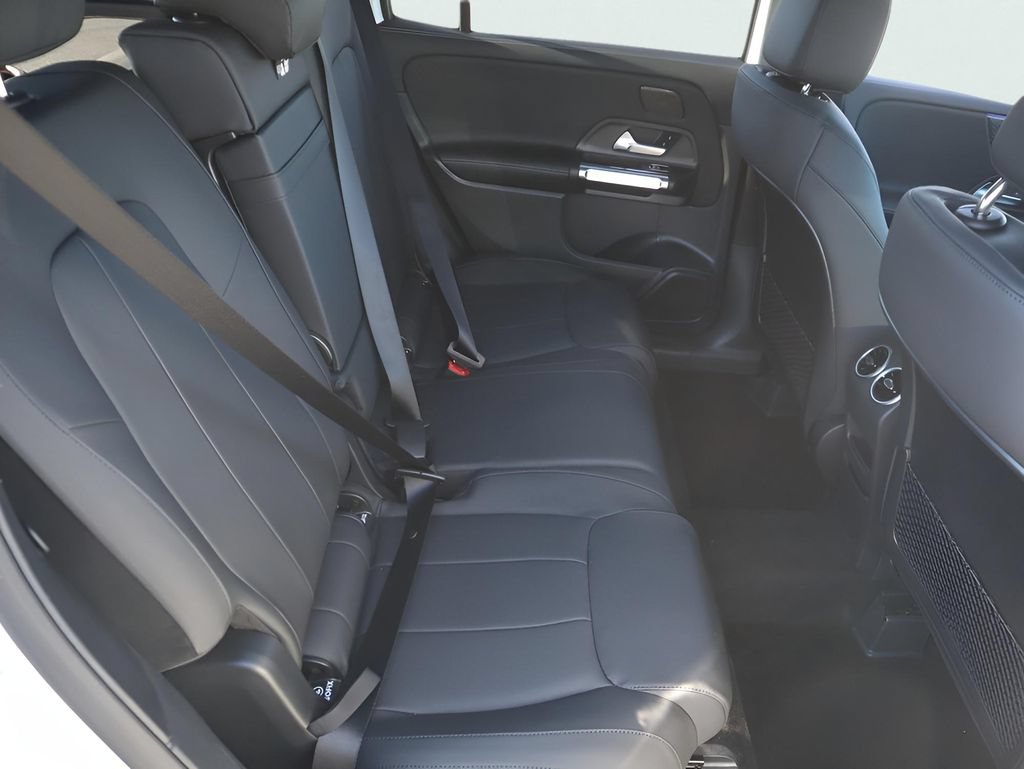 New 2026 Mercedes-Benz GLB 250 4MATIC image 20