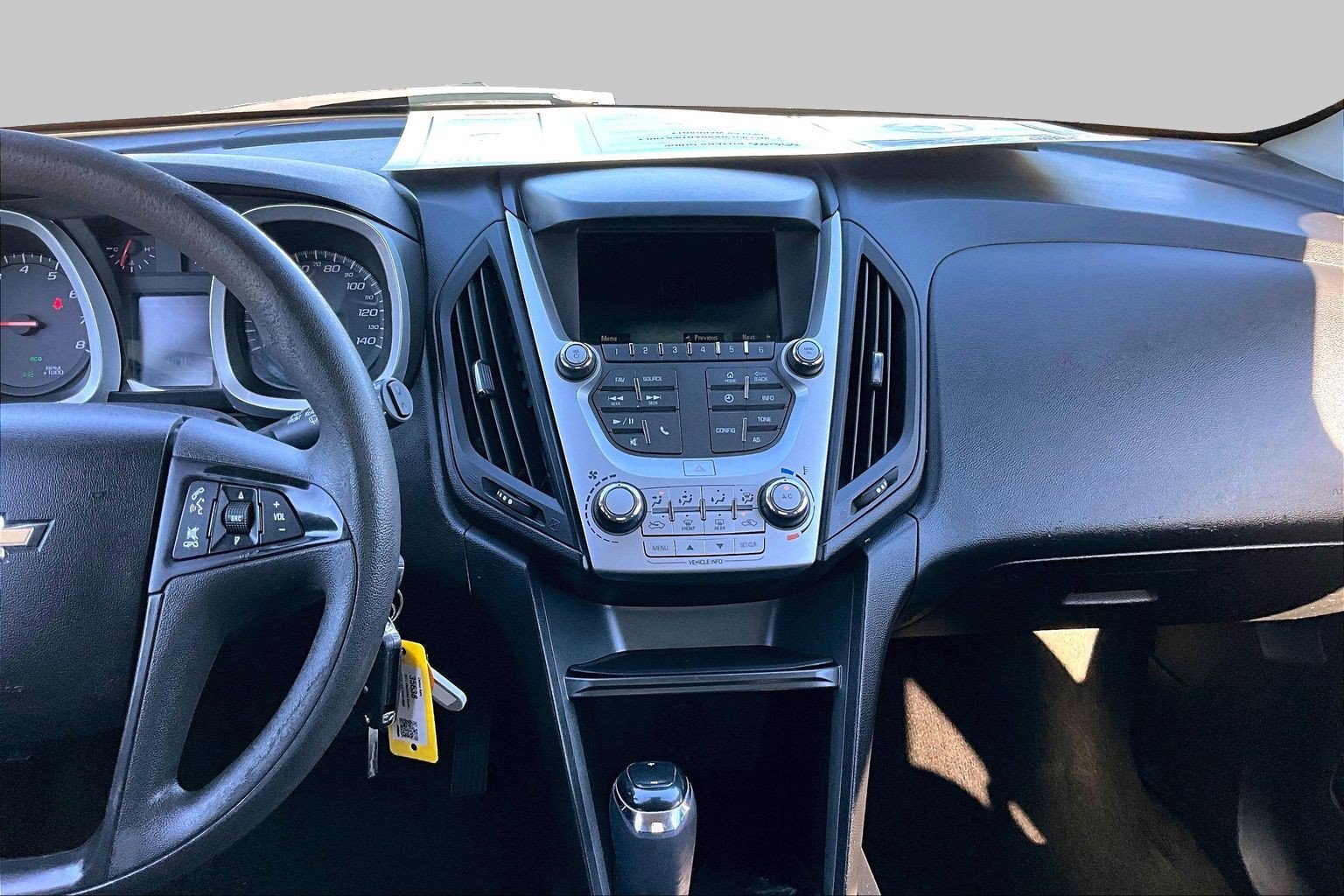 Used 2017 Chevrolet Equinox LS AWD/4WD image 6