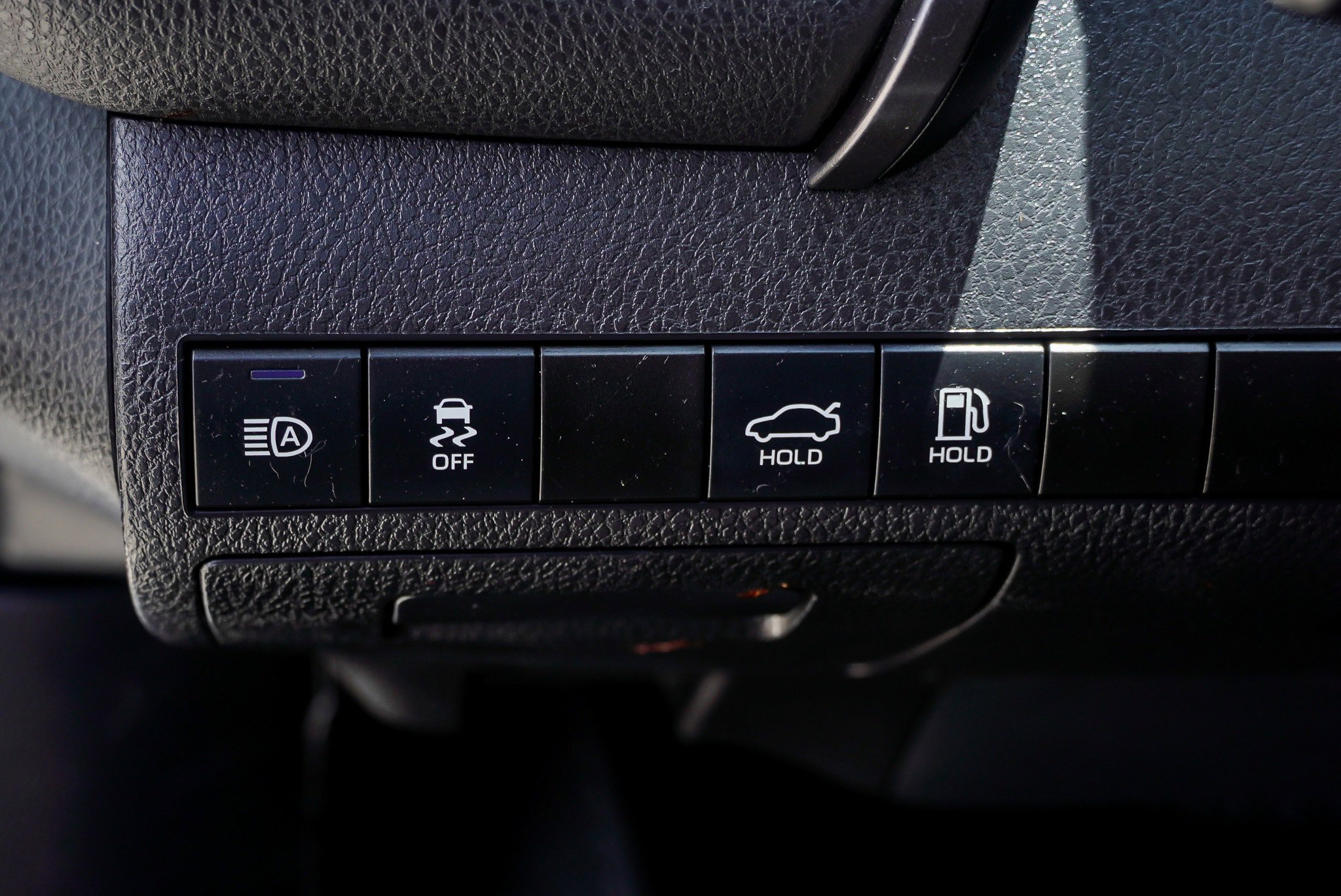 Certified 2022 Toyota Camry LE AWD/4WD image 18