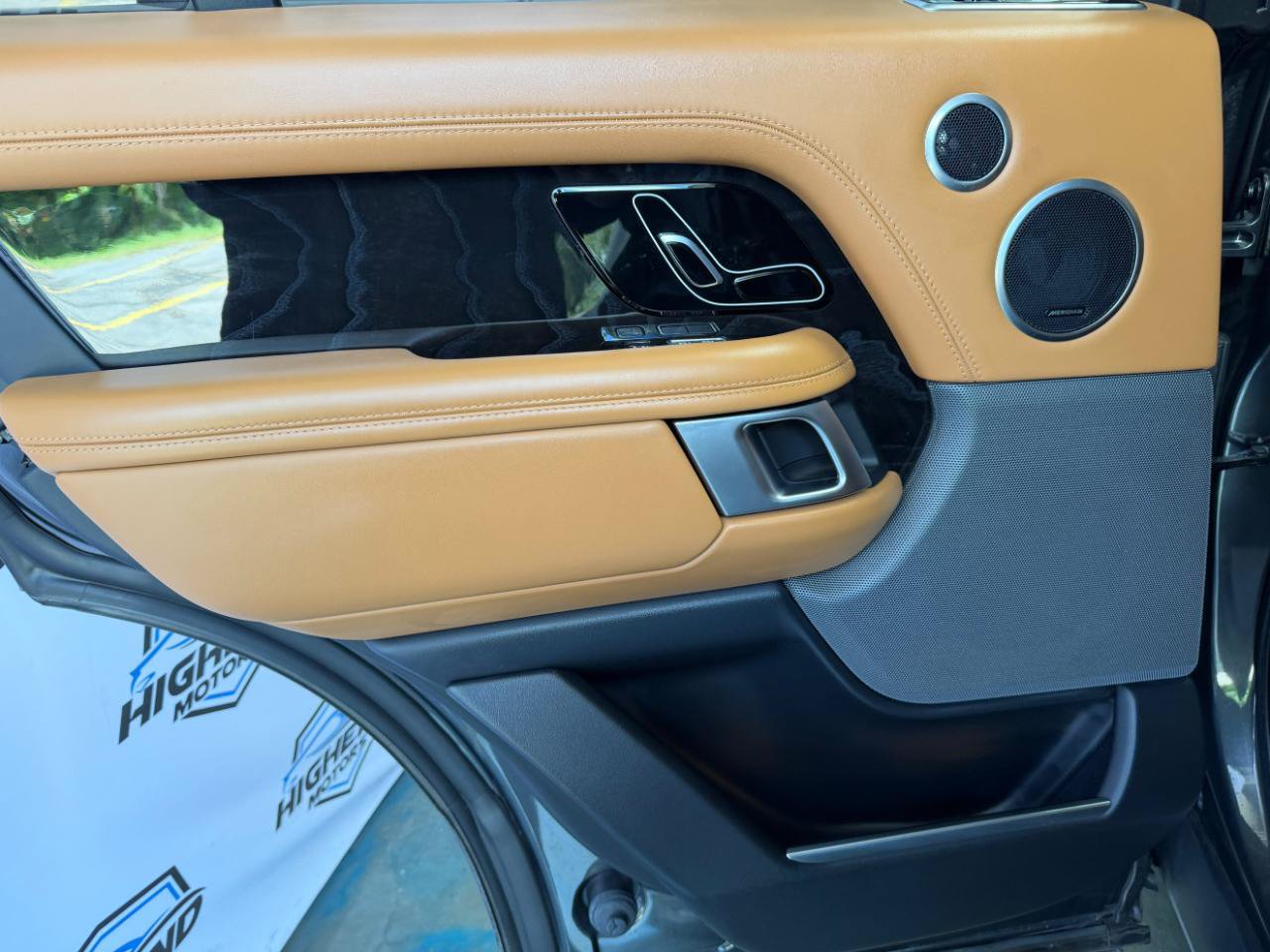 Used 2021 Land Rover Range Rover Autobiography AWD/4WD image 19