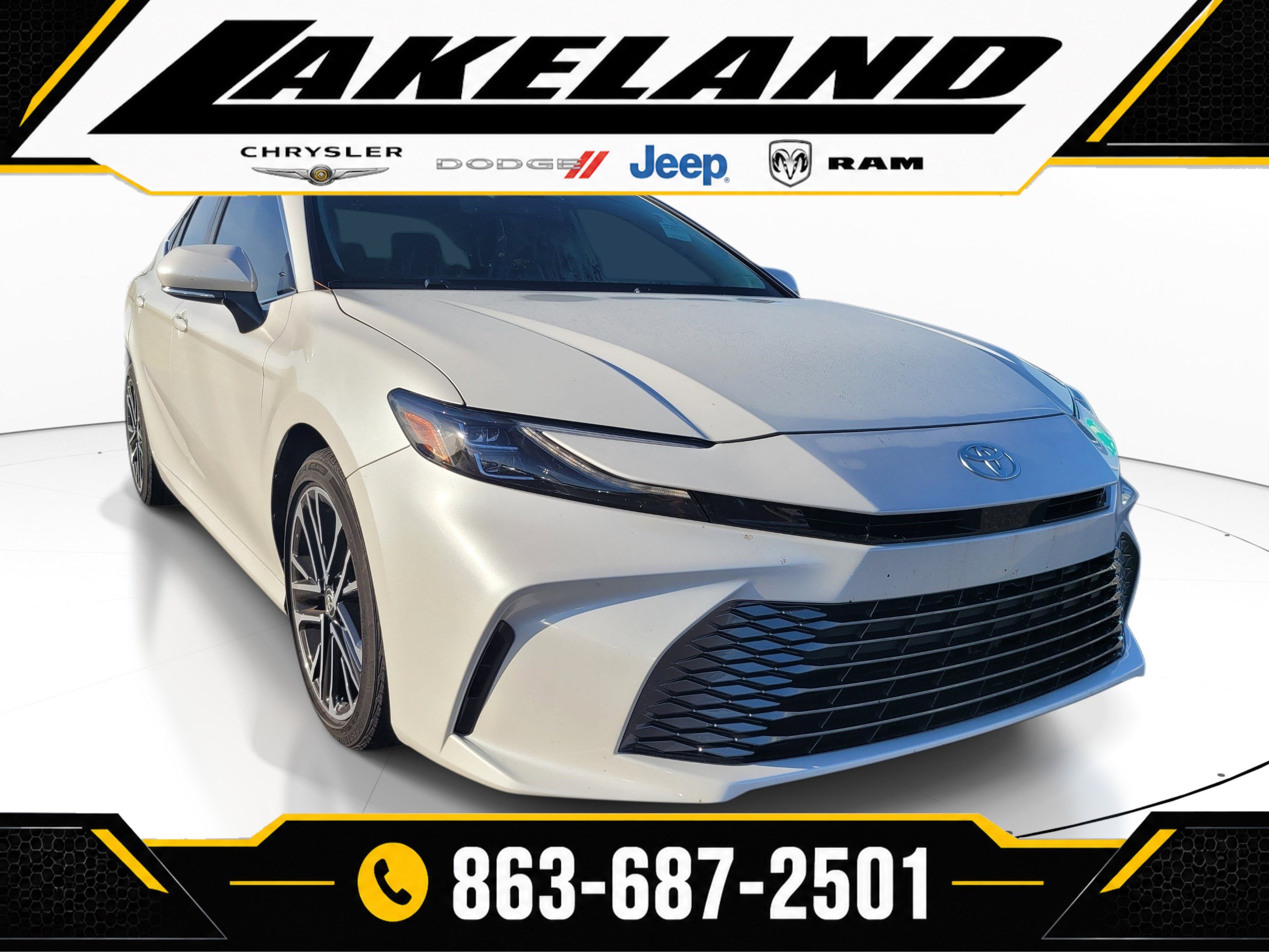 Used 2025 Toyota Camry XLE