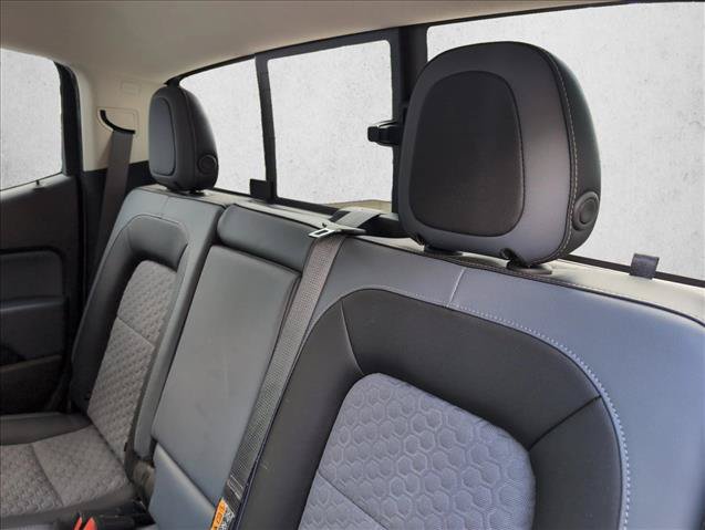 Used 2022 Chevrolet Colorado Z71 AWD/4WD image 23
