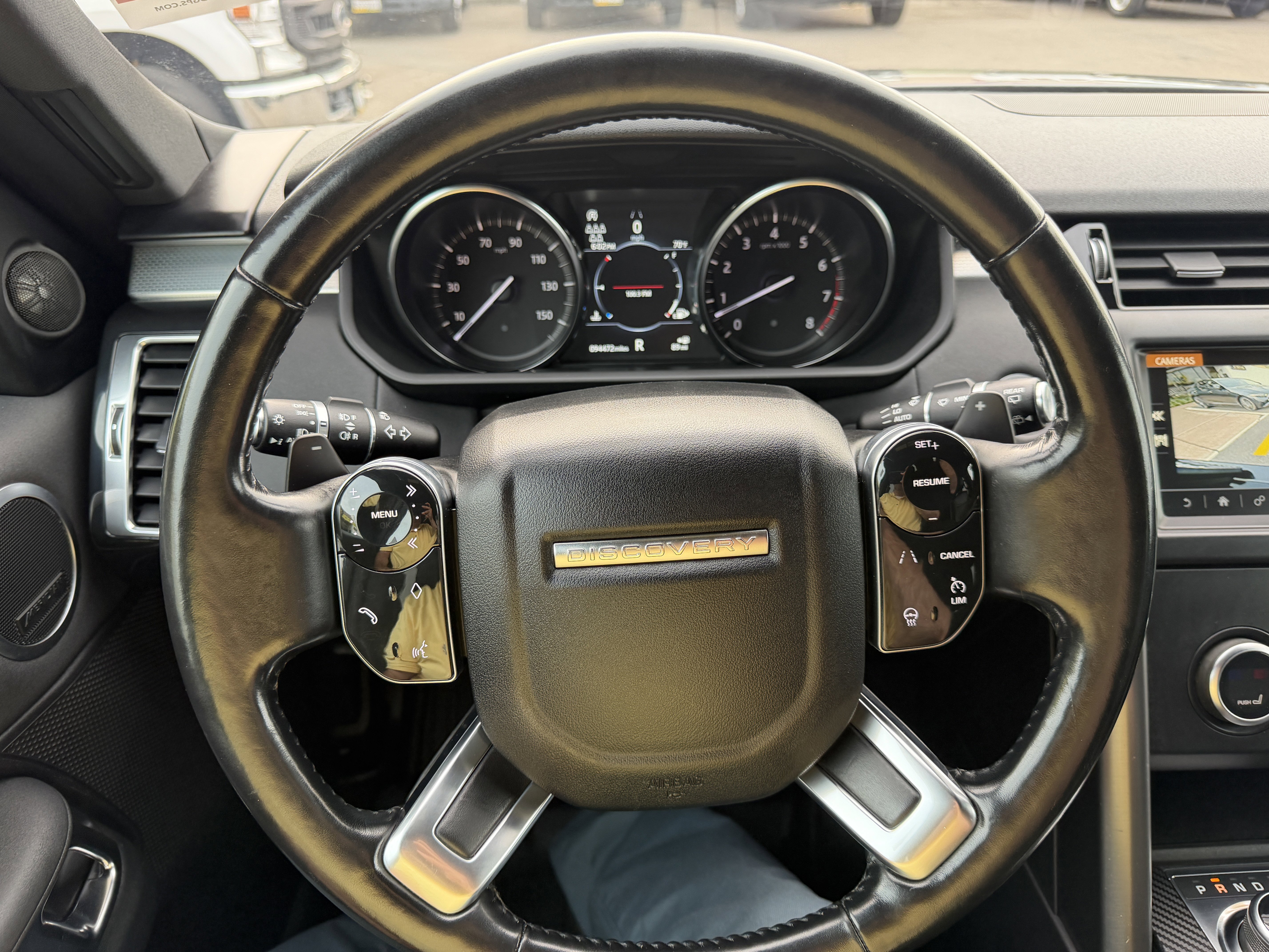Used 2020 Land Rover Discovery Landmark AWD/4WD image 29
