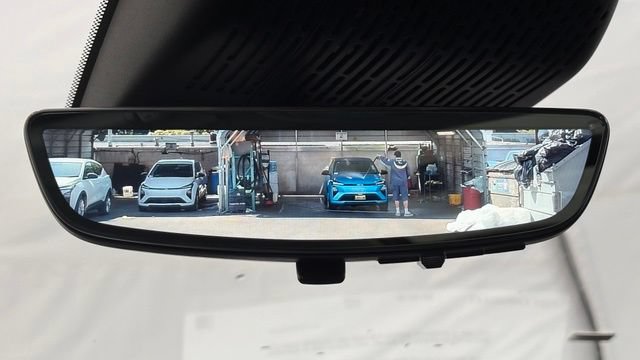 New 2027 Chevrolet Bolt RS w/ Technology Package FWD image 37