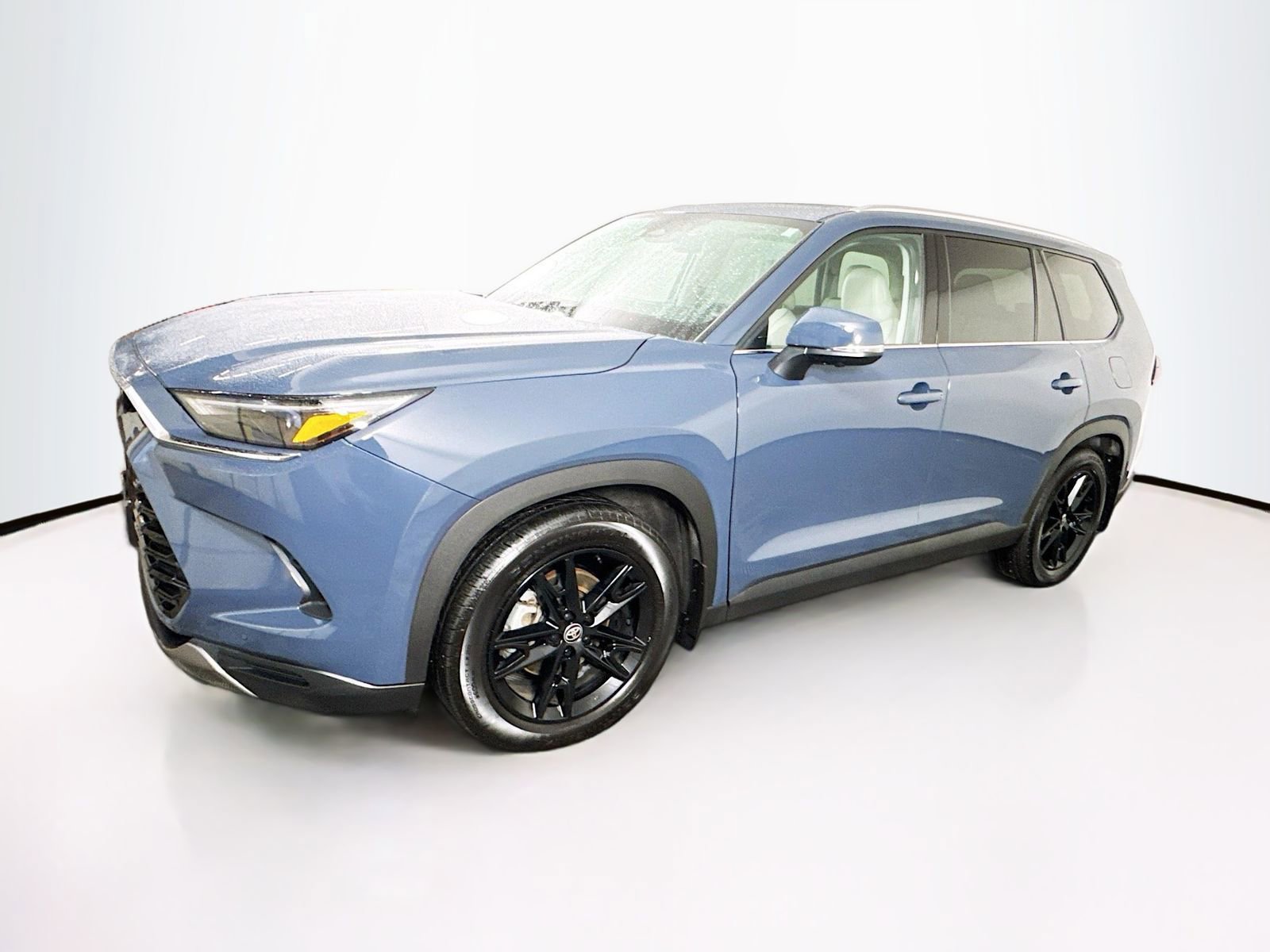 Certified 2025 Toyota Grand Highlander AWD image 4