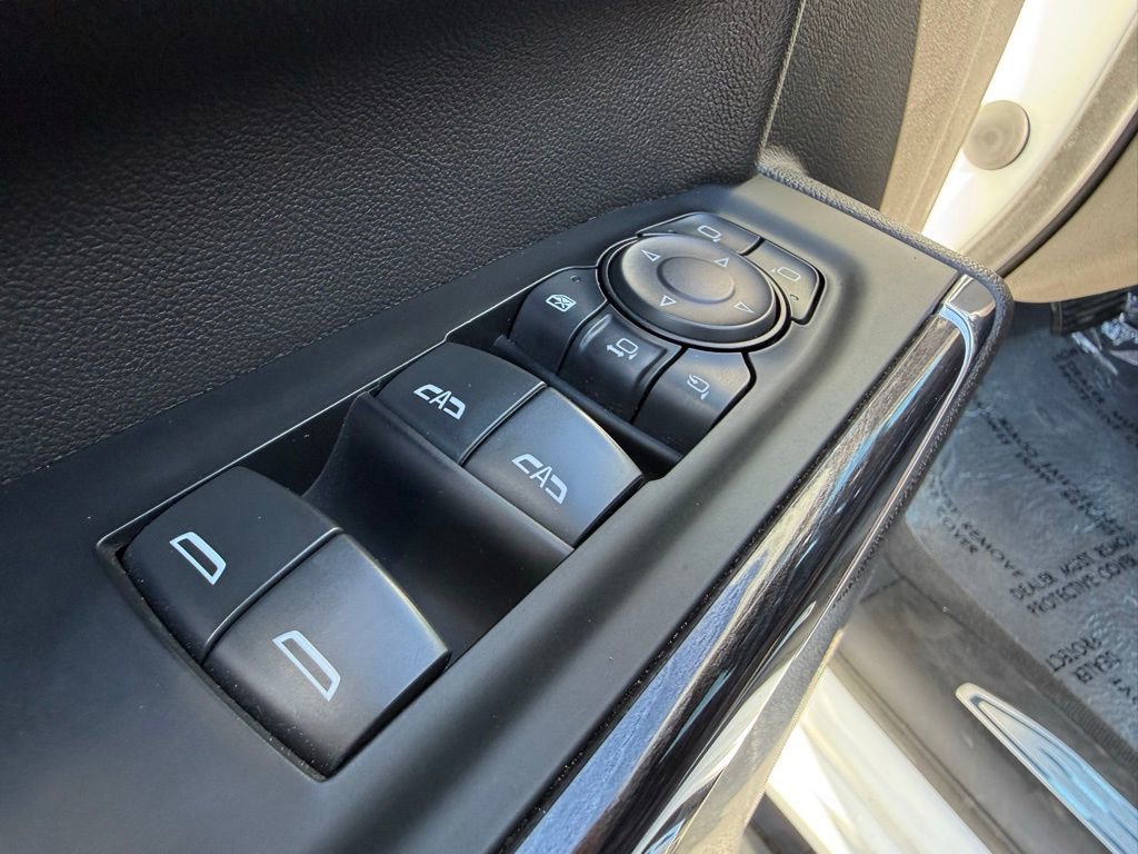 Used 2023 Chevrolet Silverado 2500 LTZ image 15