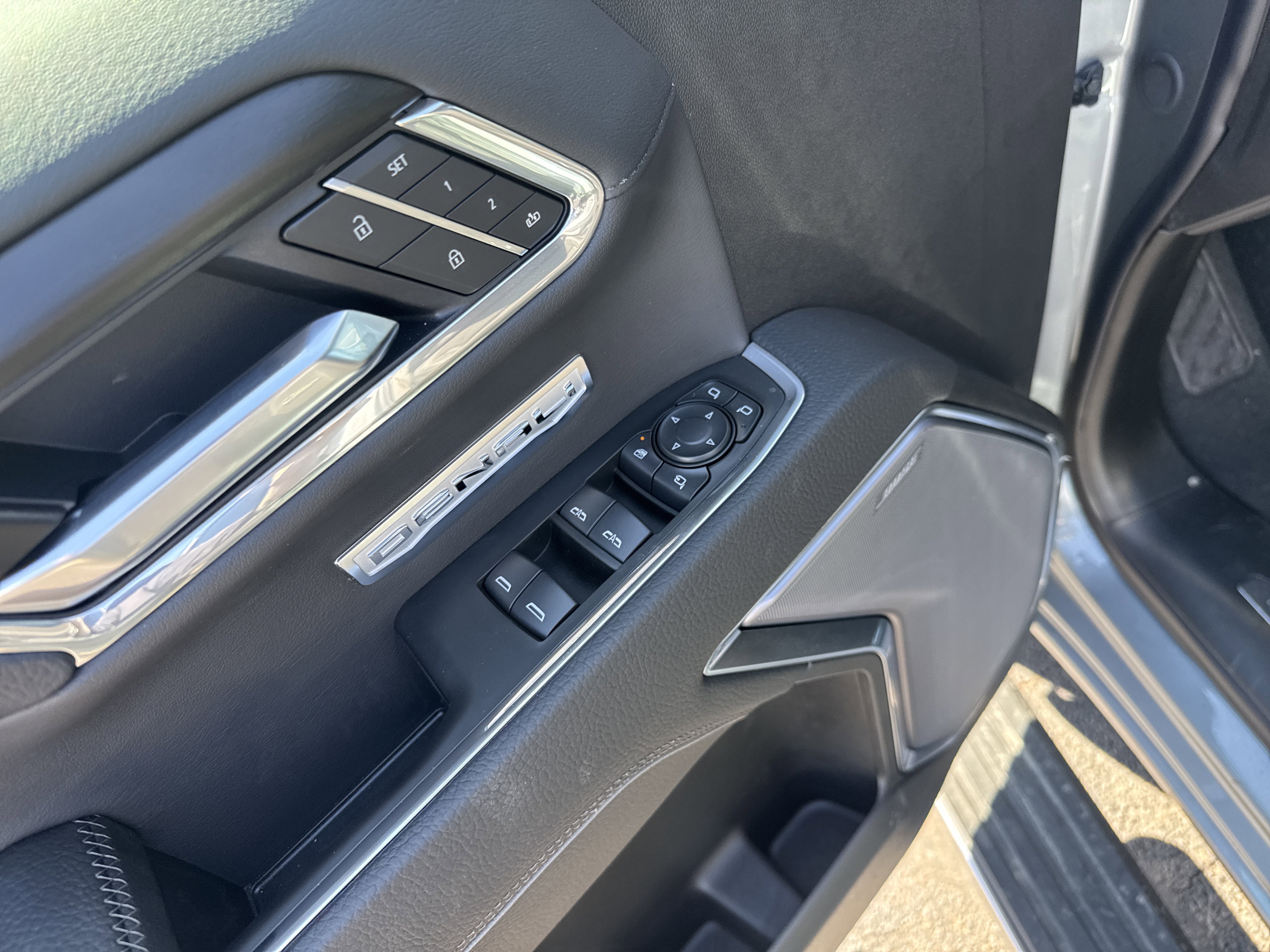 New 2026 GMC Sierra 1500 Denali w/ Denali Reserve Package image 16