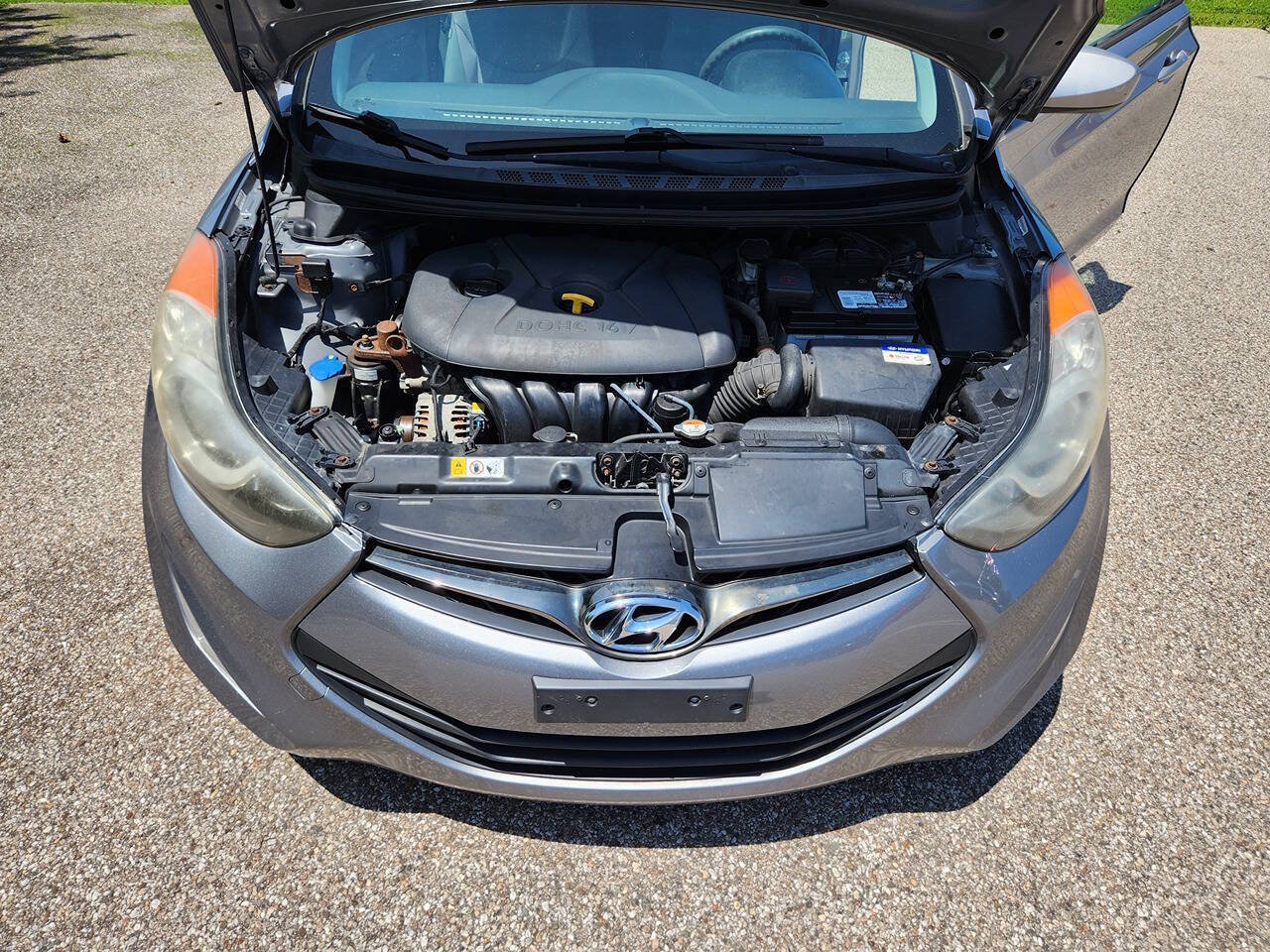 Used 2013 Hyundai Elantra FWD image 8