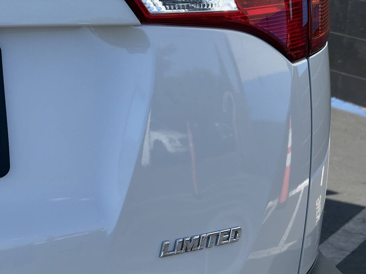 Used 2013 Toyota RAV4 Limited FWD image 30