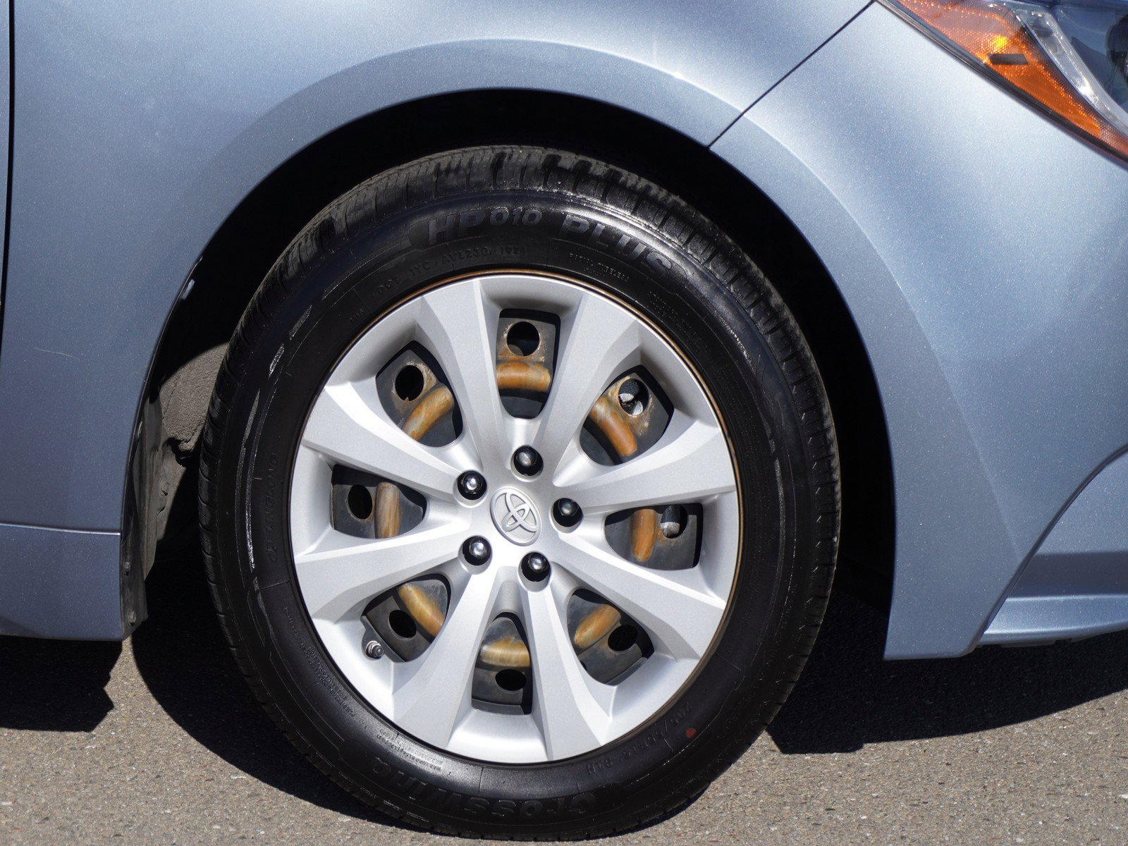 Used 2020 Toyota Corolla LE image 5