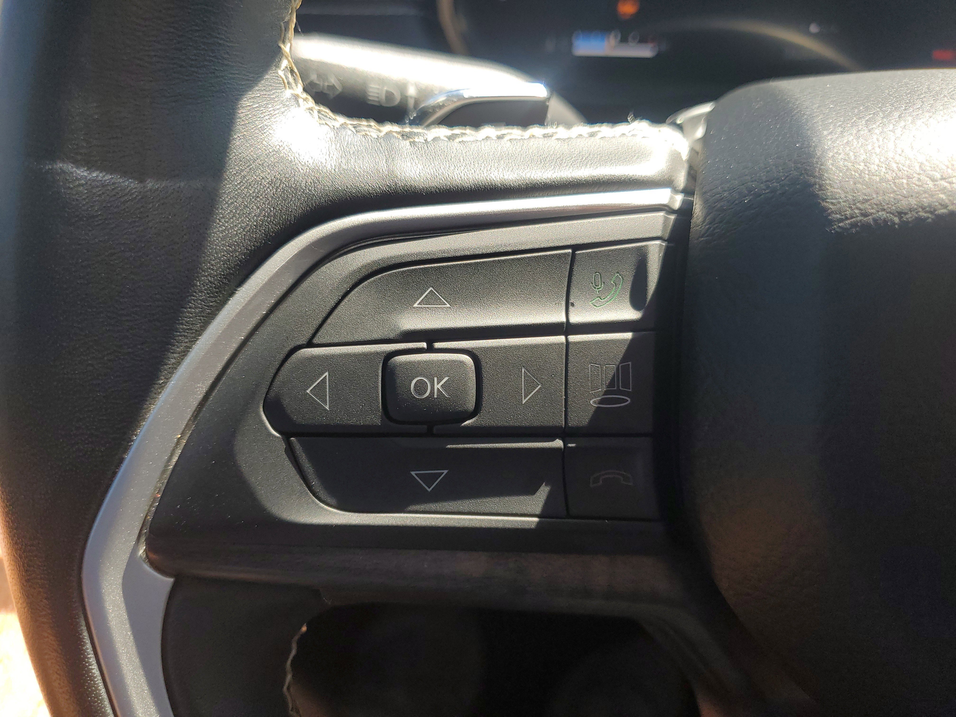 Used 2021 Jeep Grand Cherokee L Limited image 17