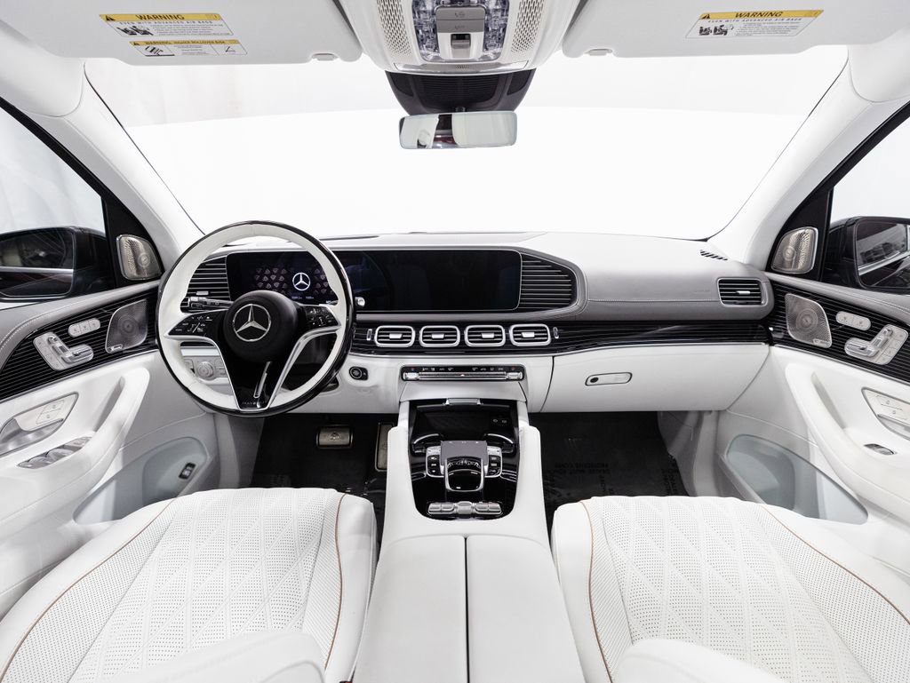 Certified 2024 Mercedes-Benz Maybach GLS 600 4MATIC image 27