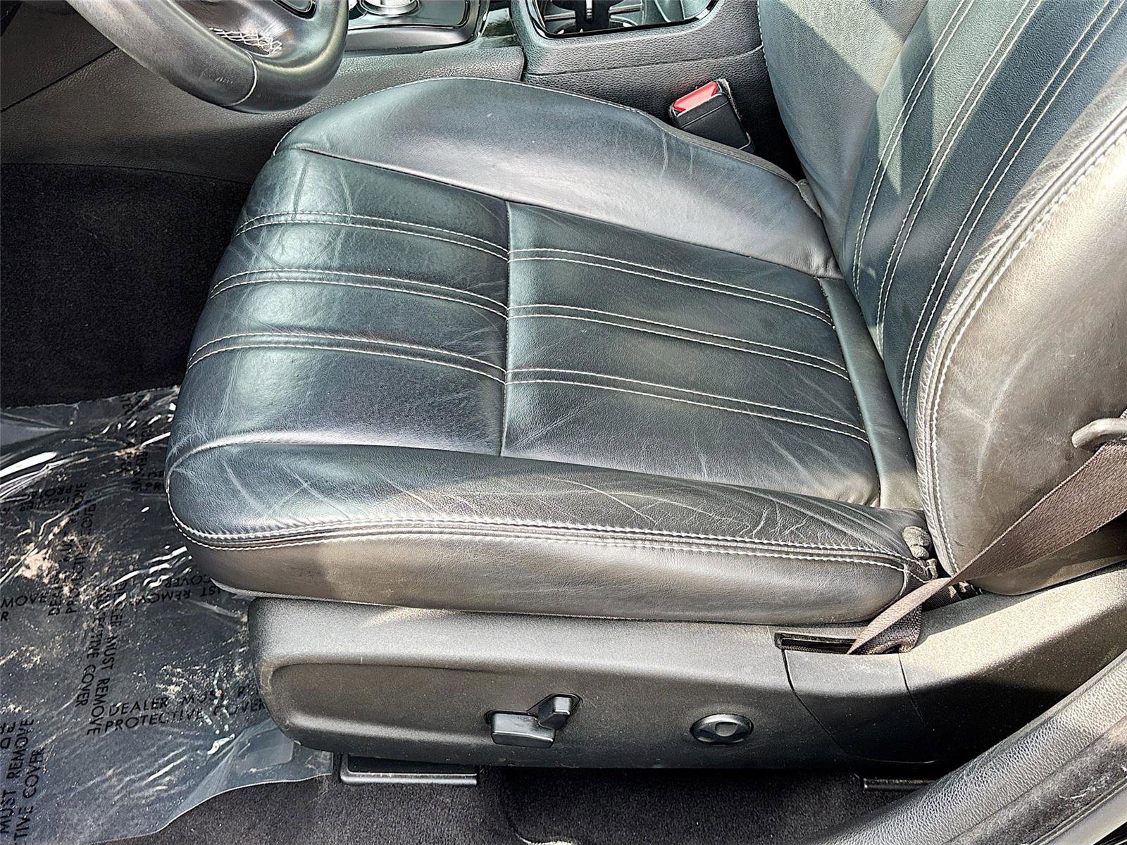 Used 2020 Chrysler 300 S RWD image 19