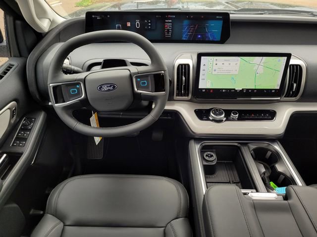 New 2026 Ford Expedition Active RWD image 10