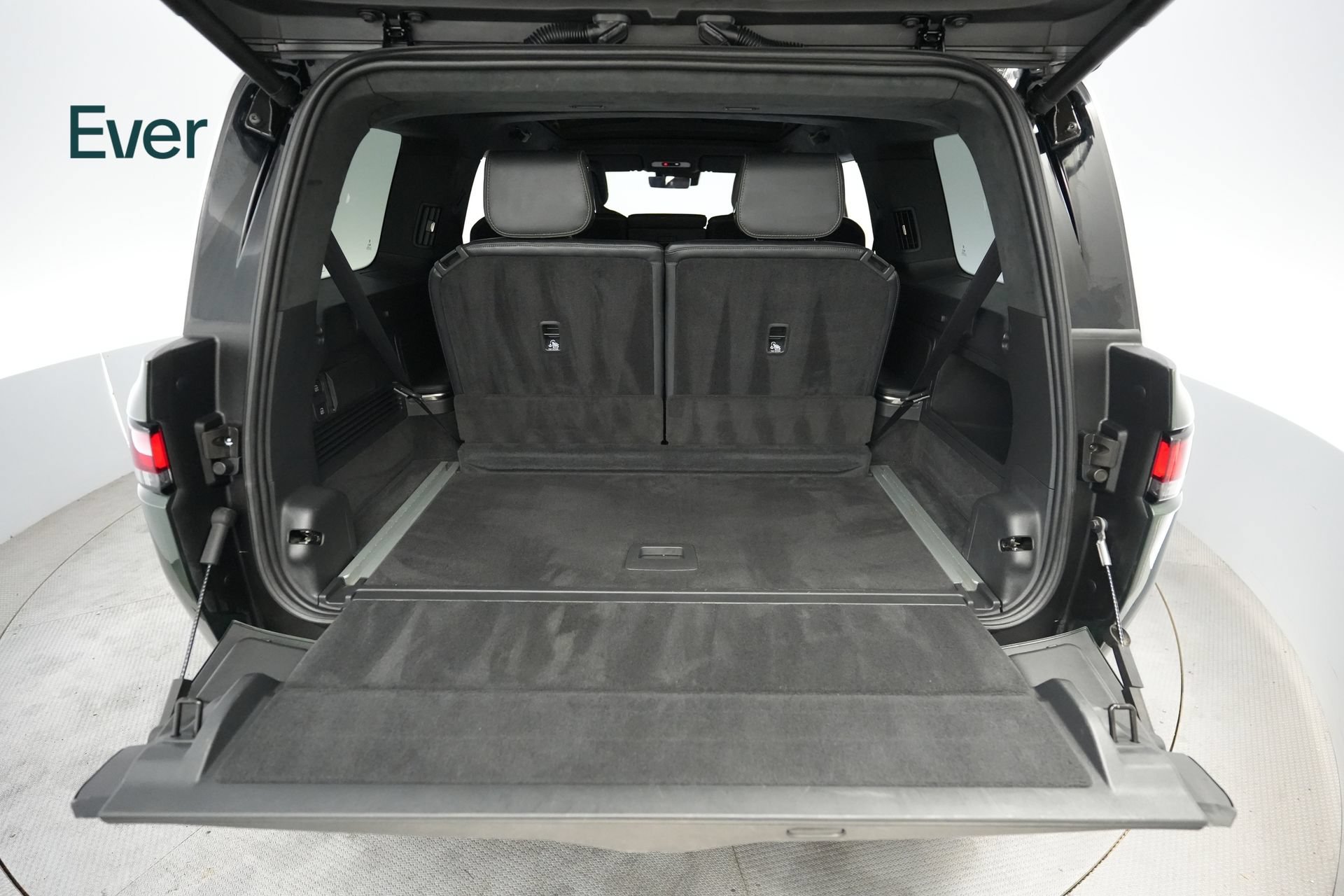 Used 2025 Rivian R1S Adventure AWD/4WD image 8