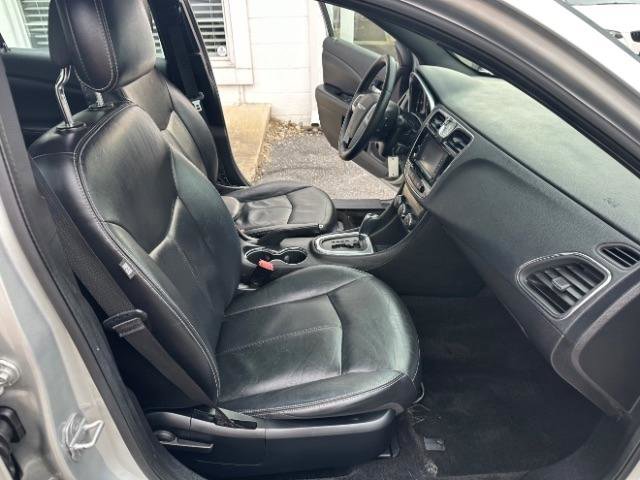Used 2012 Chrysler 200 Limited FWD image 35