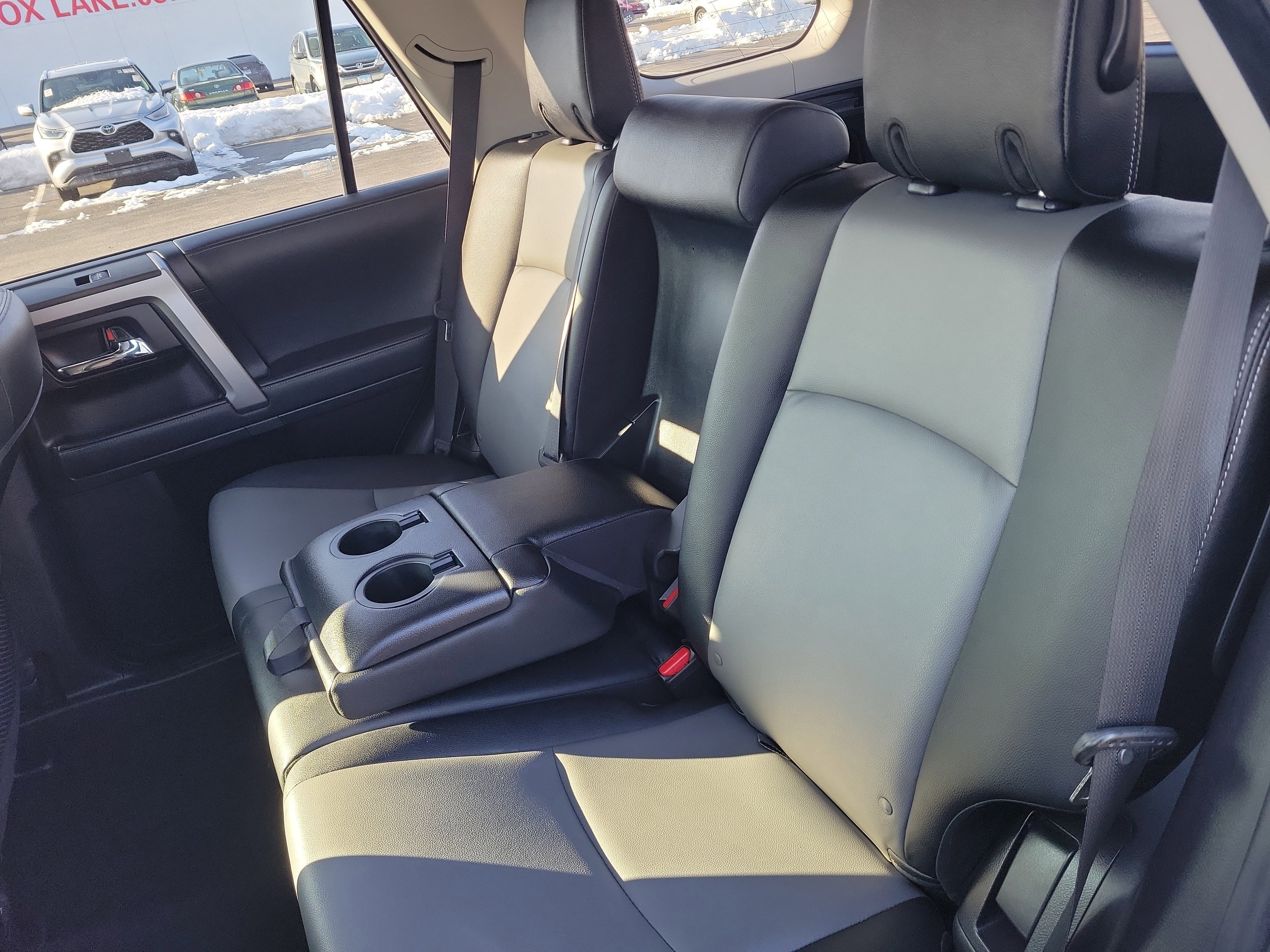 Used 2021 Toyota 4Runner SR5 Premium image 12