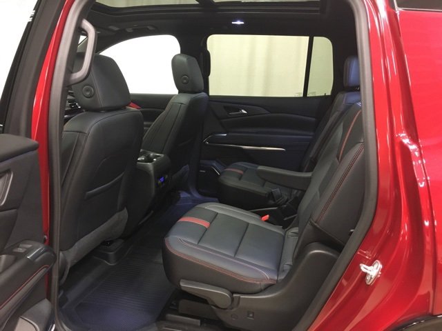 Used 2024 Chevrolet Traverse RS w/ LPO, Floor Liner Package image 19