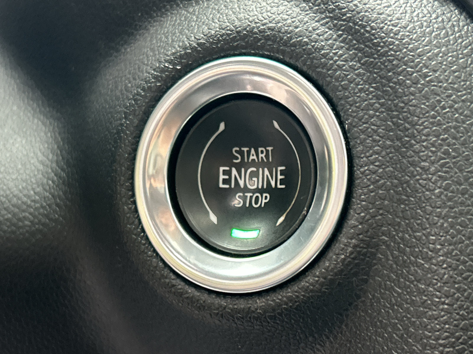 Used 2019 GMC Sierra 1500 SLT w/ SLT Premium Package AWD/4WD image 14