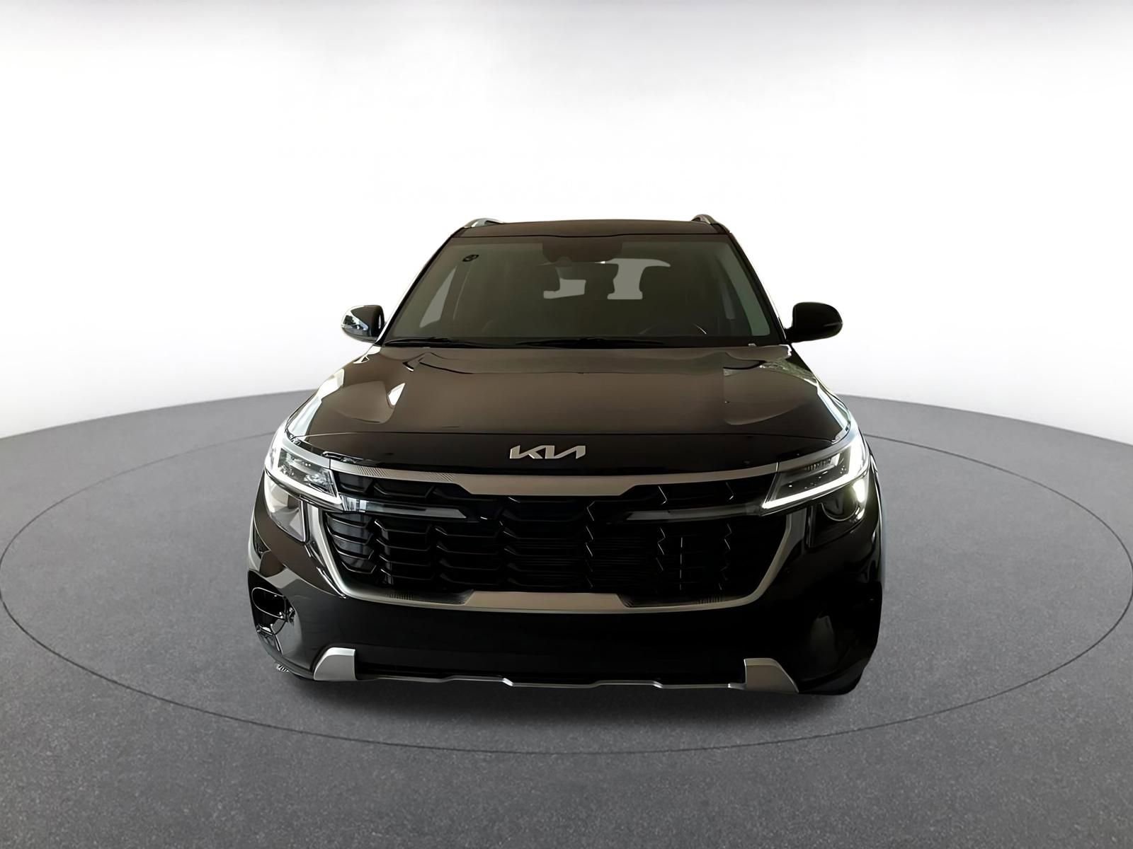 Used 2025 Kia Seltos S FWD image 11