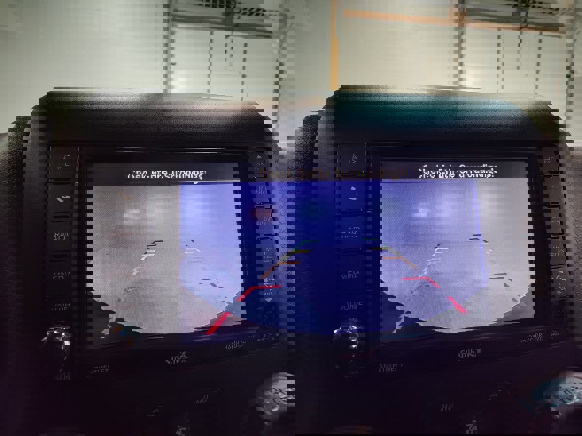 Used 2018 Jeep Wrangler Unlimited Sport S image 31