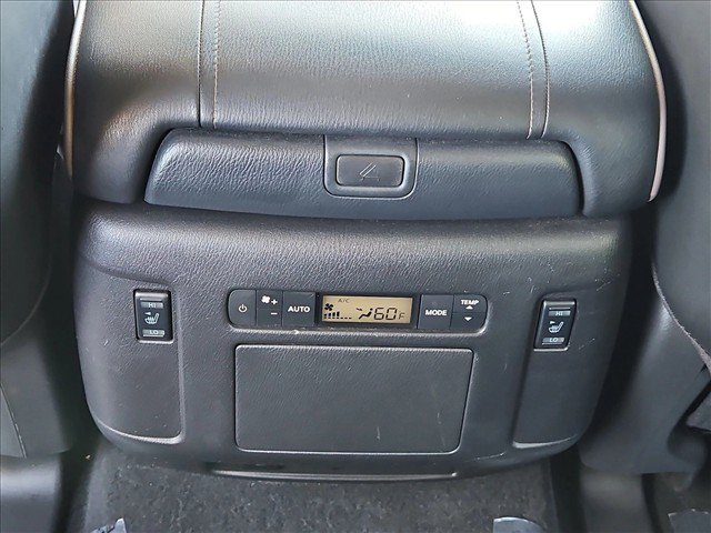 Used 2021 Nissan Armada Platinum w/ Captain's Chairs Package RWD image 26