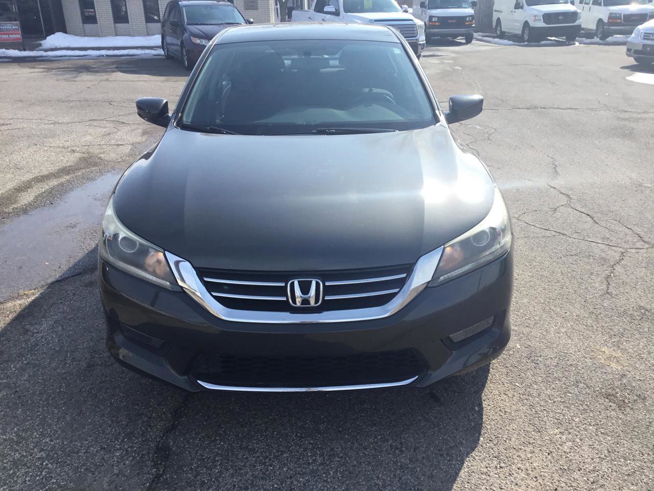 Used 2015 Honda Accord Sport image 2