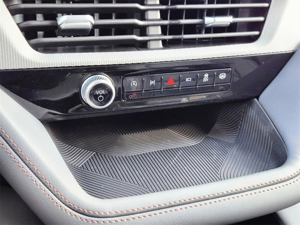 New 2026 Ford Explorer Active image 22