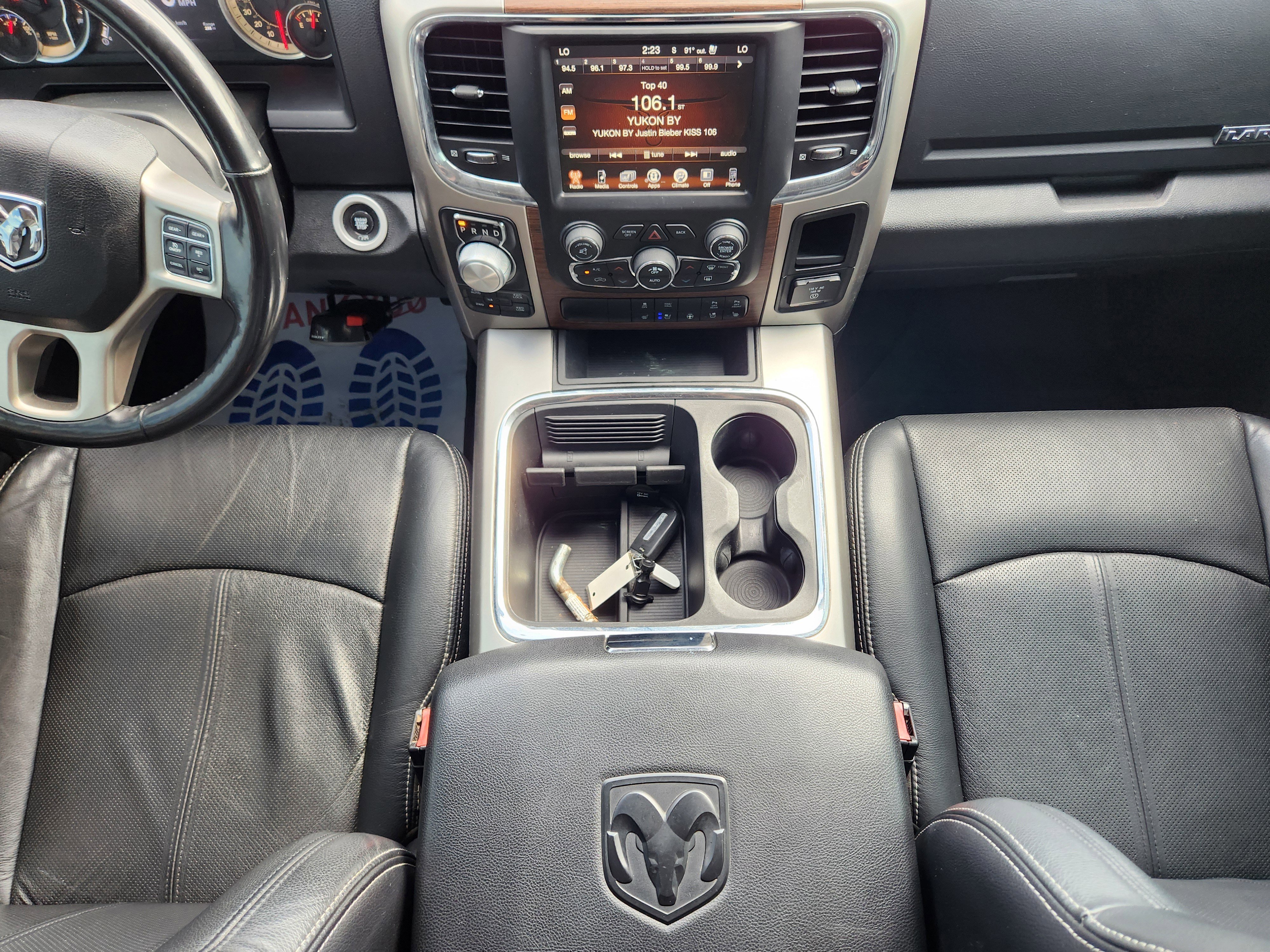 Used 2017 RAM 1500 Laramie w/ Convenience Group image 17