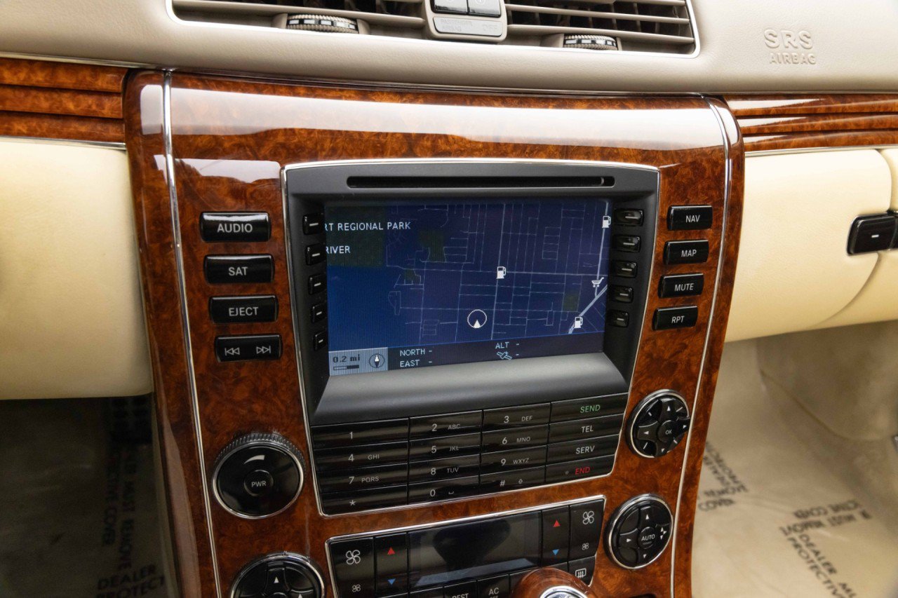 Used 2004 Maybach 57 RWD image 32