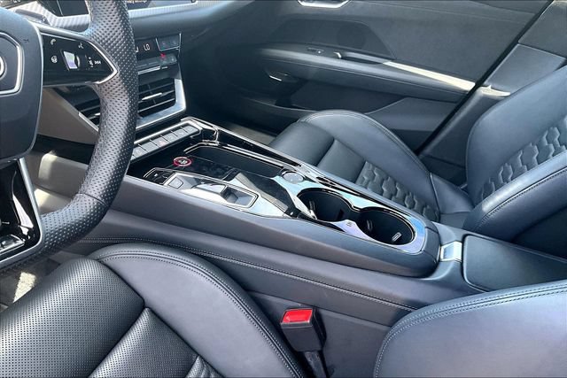 Used 2023 Audi RS e-tron GT w/ Carbon Performance Package AWD/4WD image 14