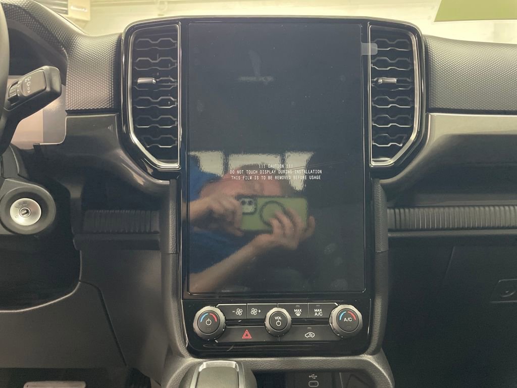 New 2025 Ford Ranger XLT w/ Equipment Group 301A High image 21