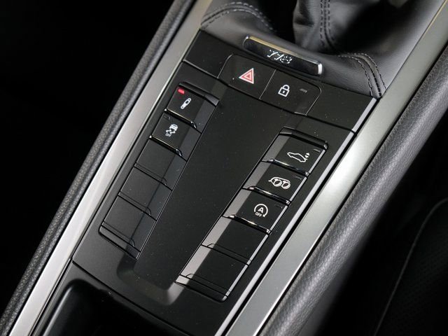 New 2025 Porsche 718 Cayman image 14