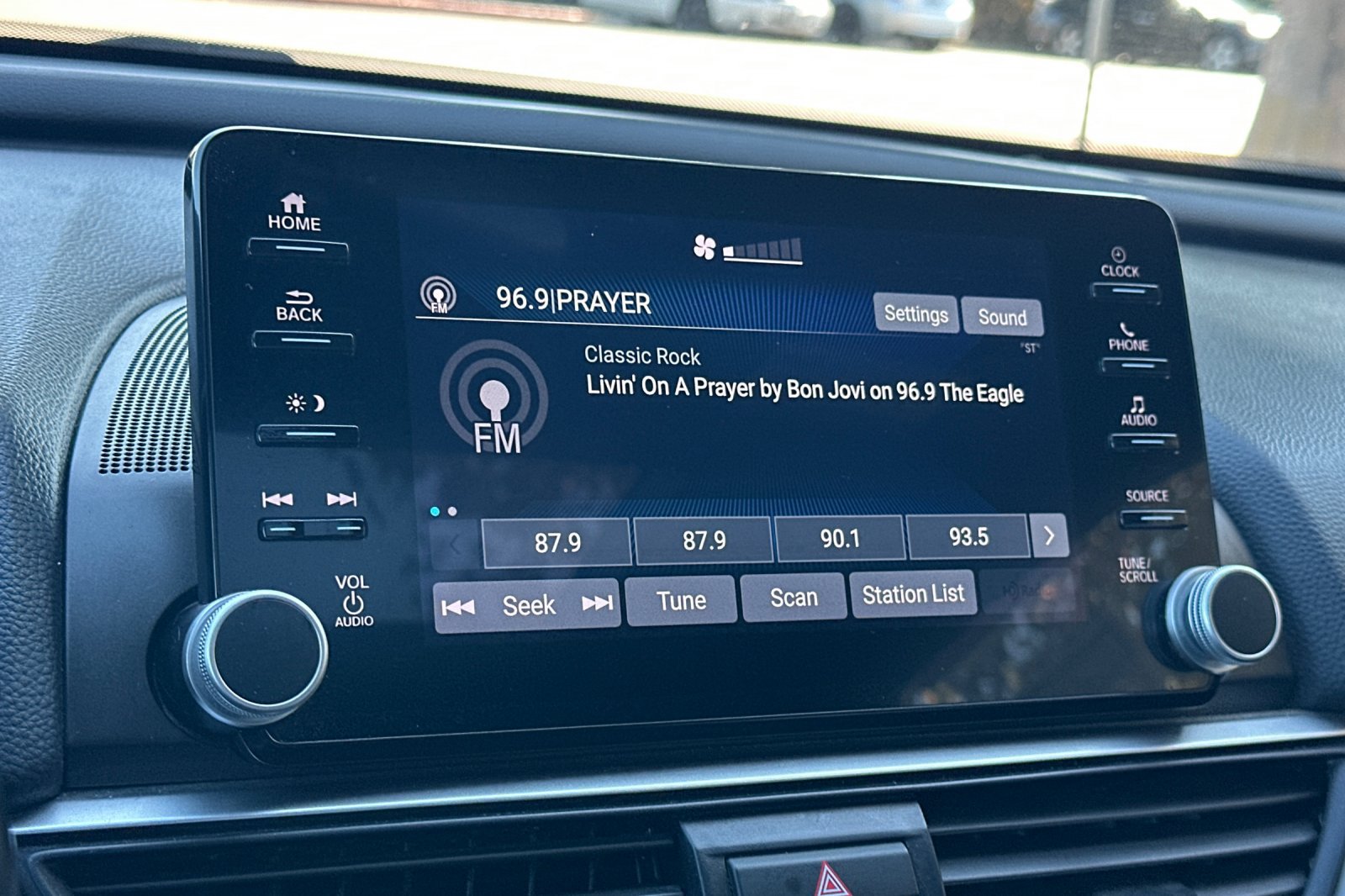 Certified 2022 Honda Accord Sport image 17