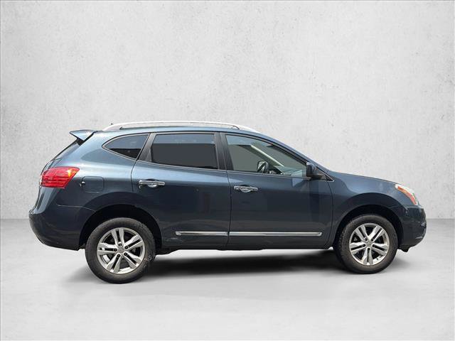 Used 2013 Nissan Rogue SV FWD image 4