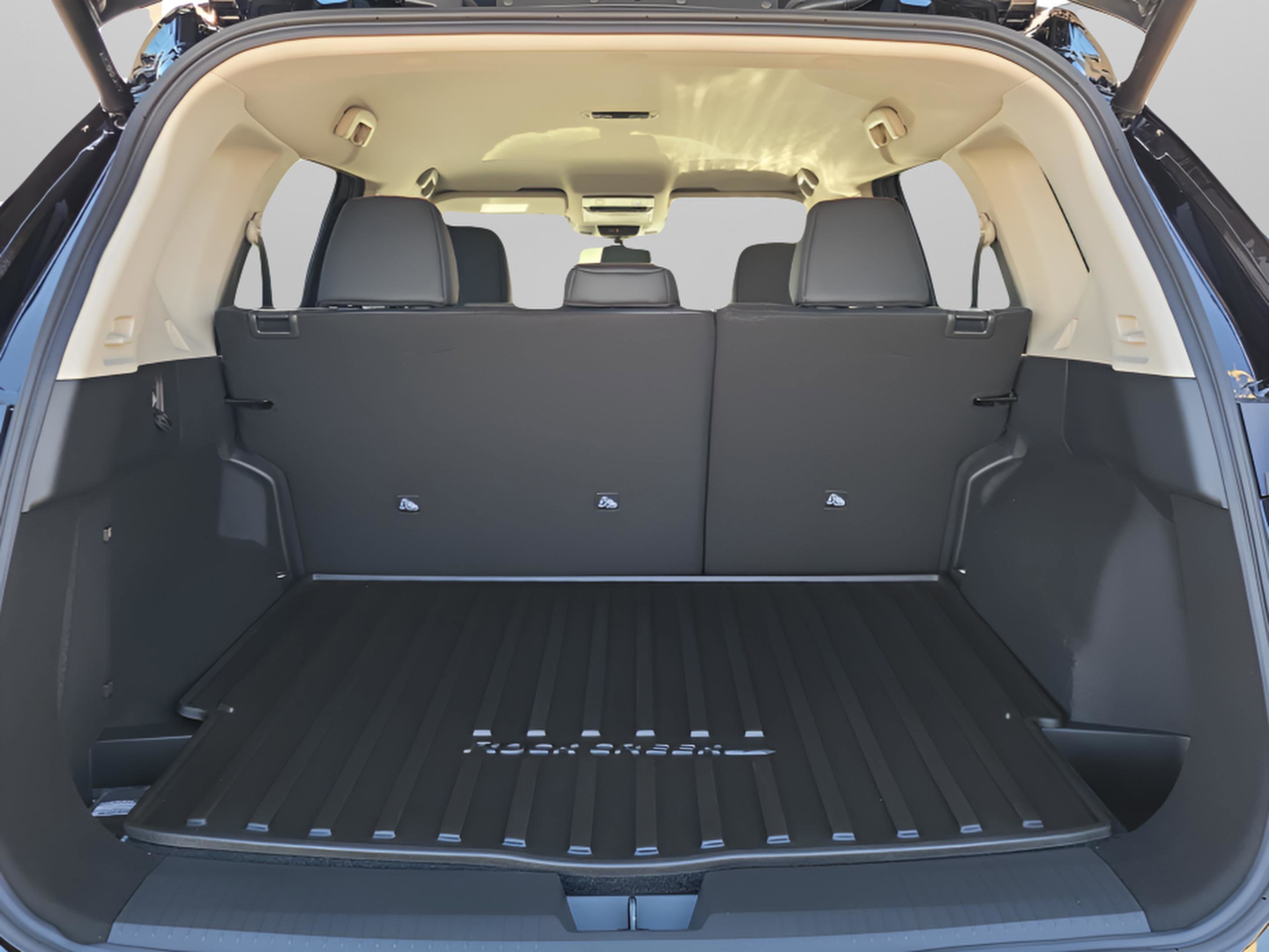 New 2026 Nissan Rogue SV AWD/4WD image 9
