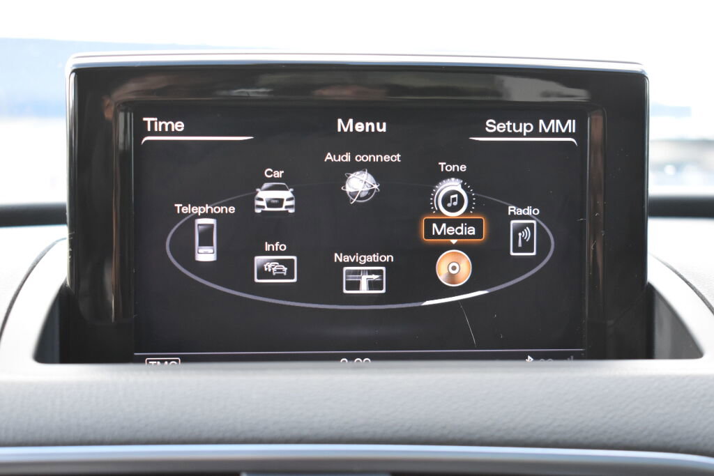 Used 2017 Audi Q3 2.0T Prestige w/ Prestige Package image 22