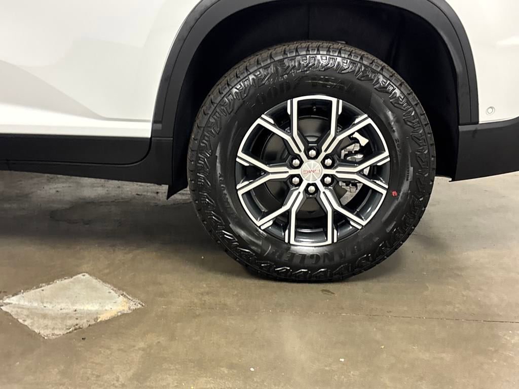 New 2026 GMC Acadia AT4 w/ Super Cruise Package image 13