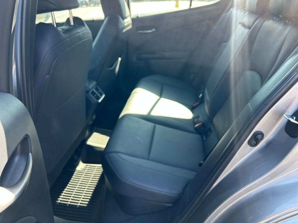 Used 2022 Lexus UX 250h 250h Base w/ Premium Package image 28