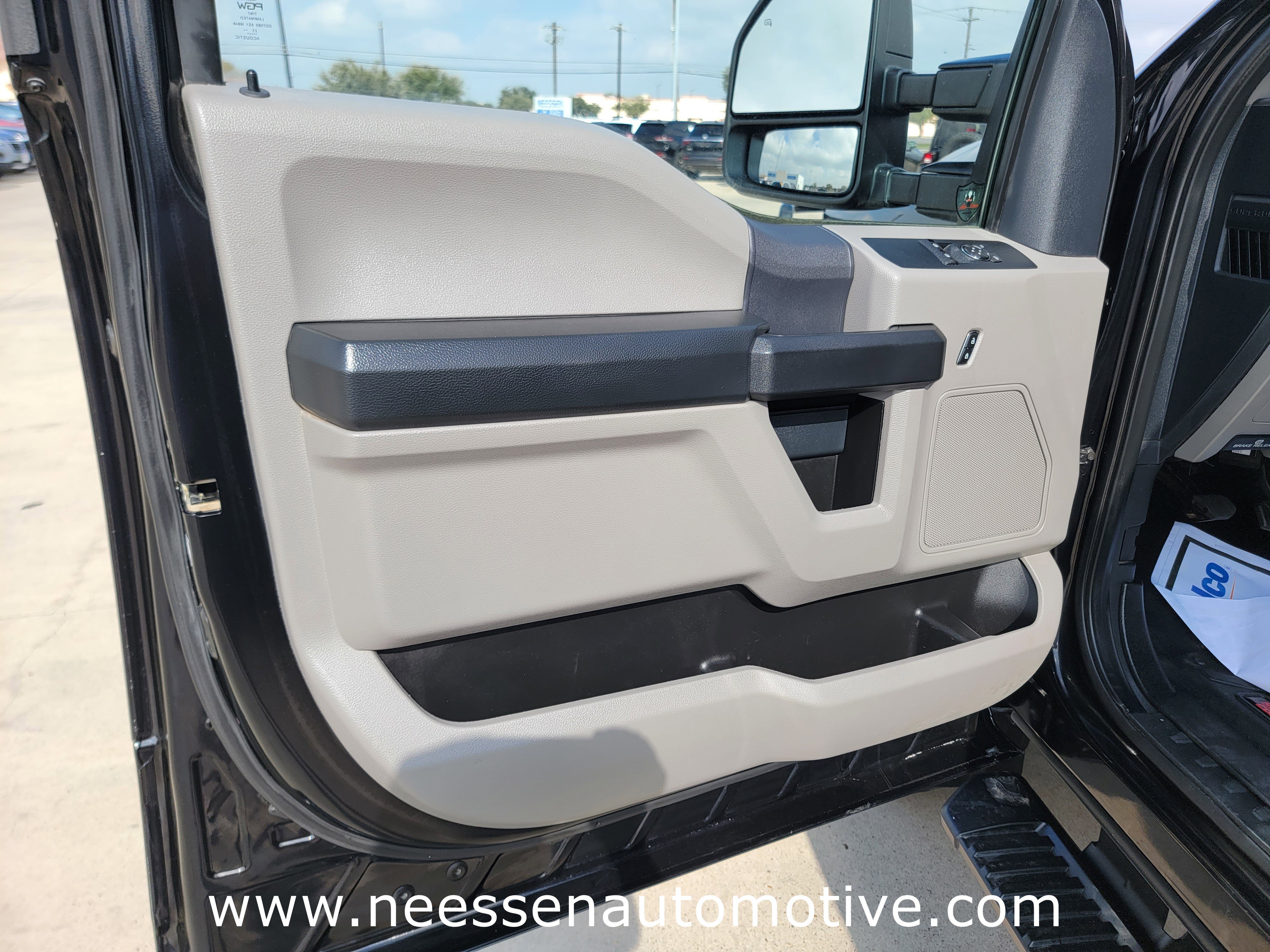 Used 2022 Ford F250 XL w/ STX Appearance Package image 17