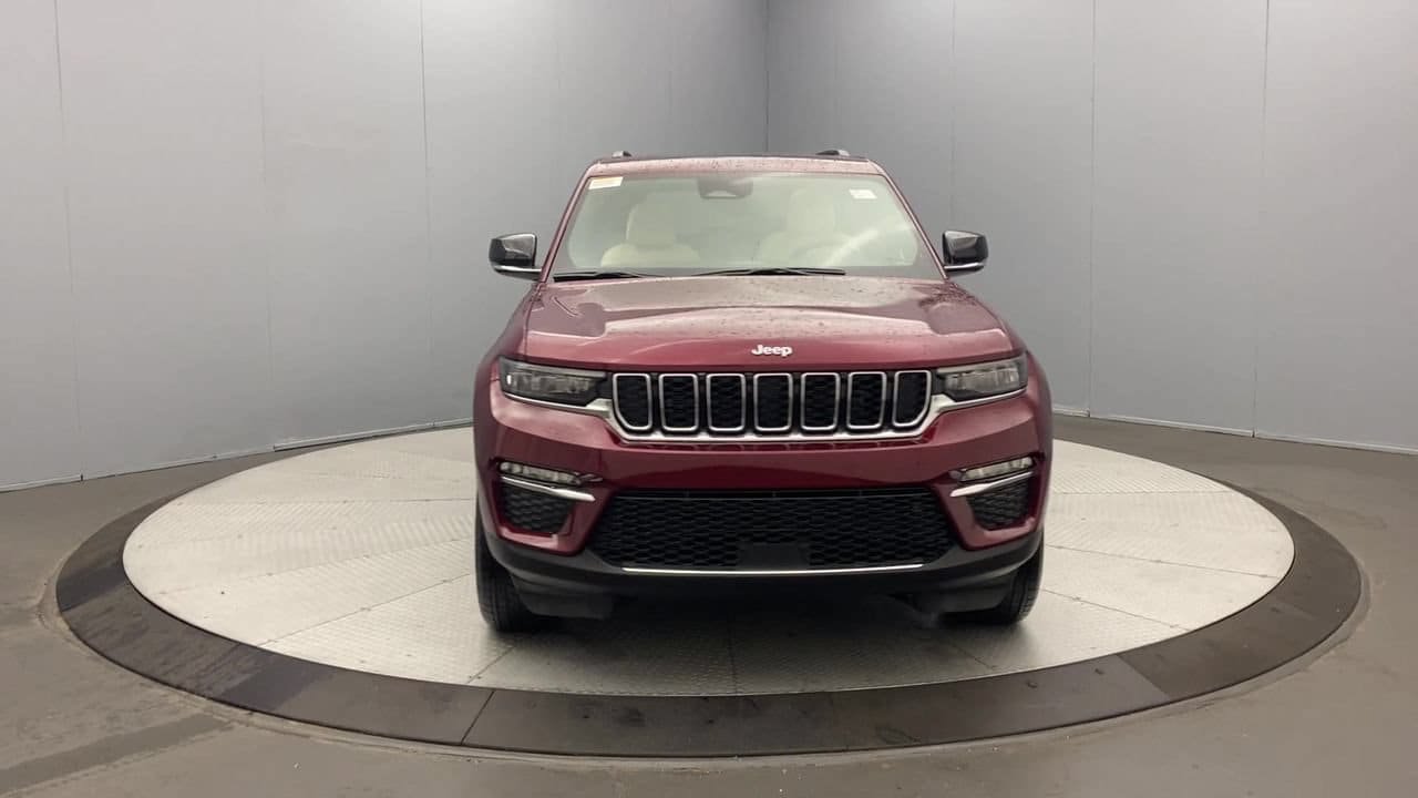 Used 2023 Jeep Grand Cherokee 4WD 4xe image 8