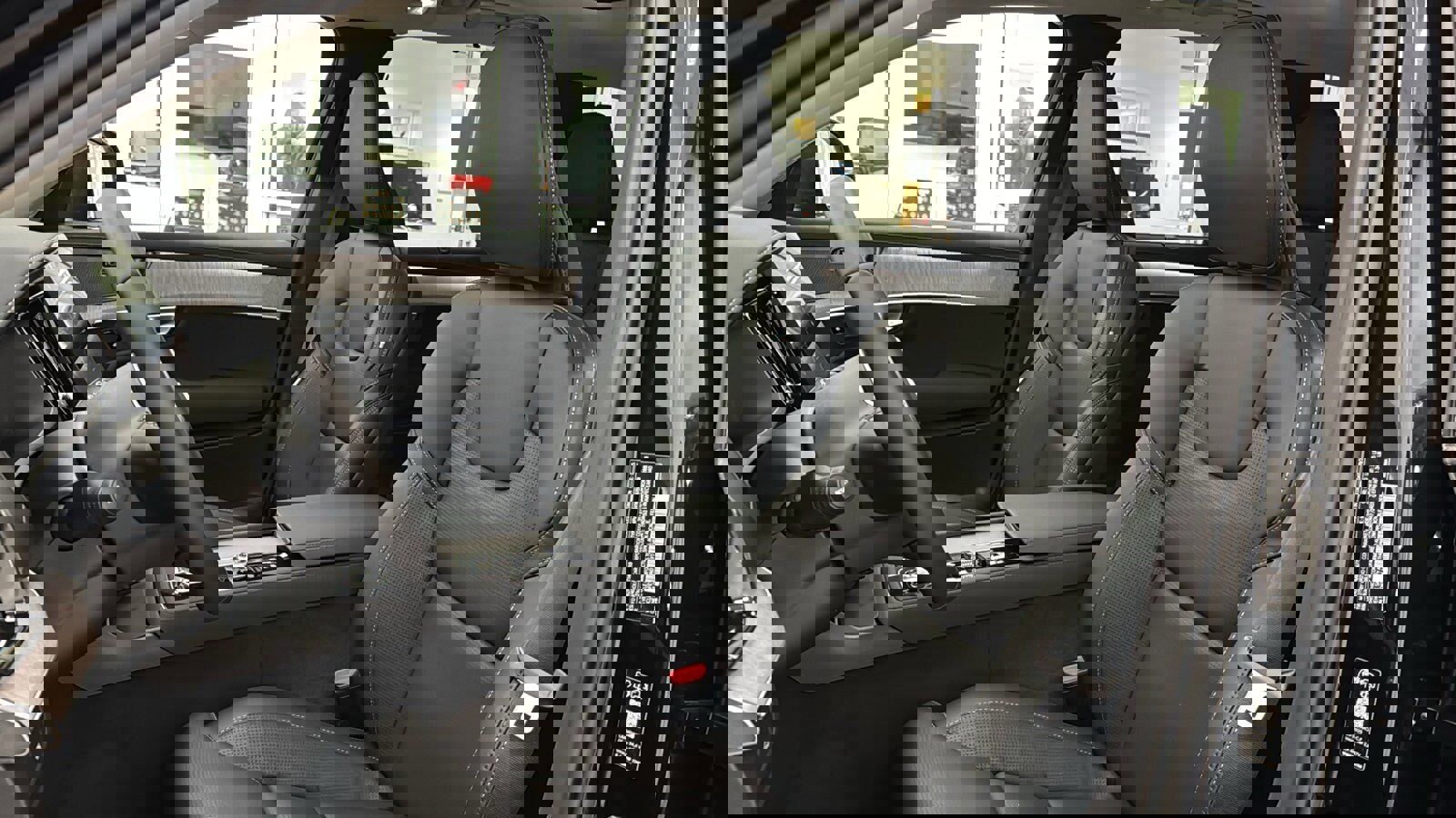 New 2026 Volvo XC90 B6 Ultra w/ Protection Package Premier image 23