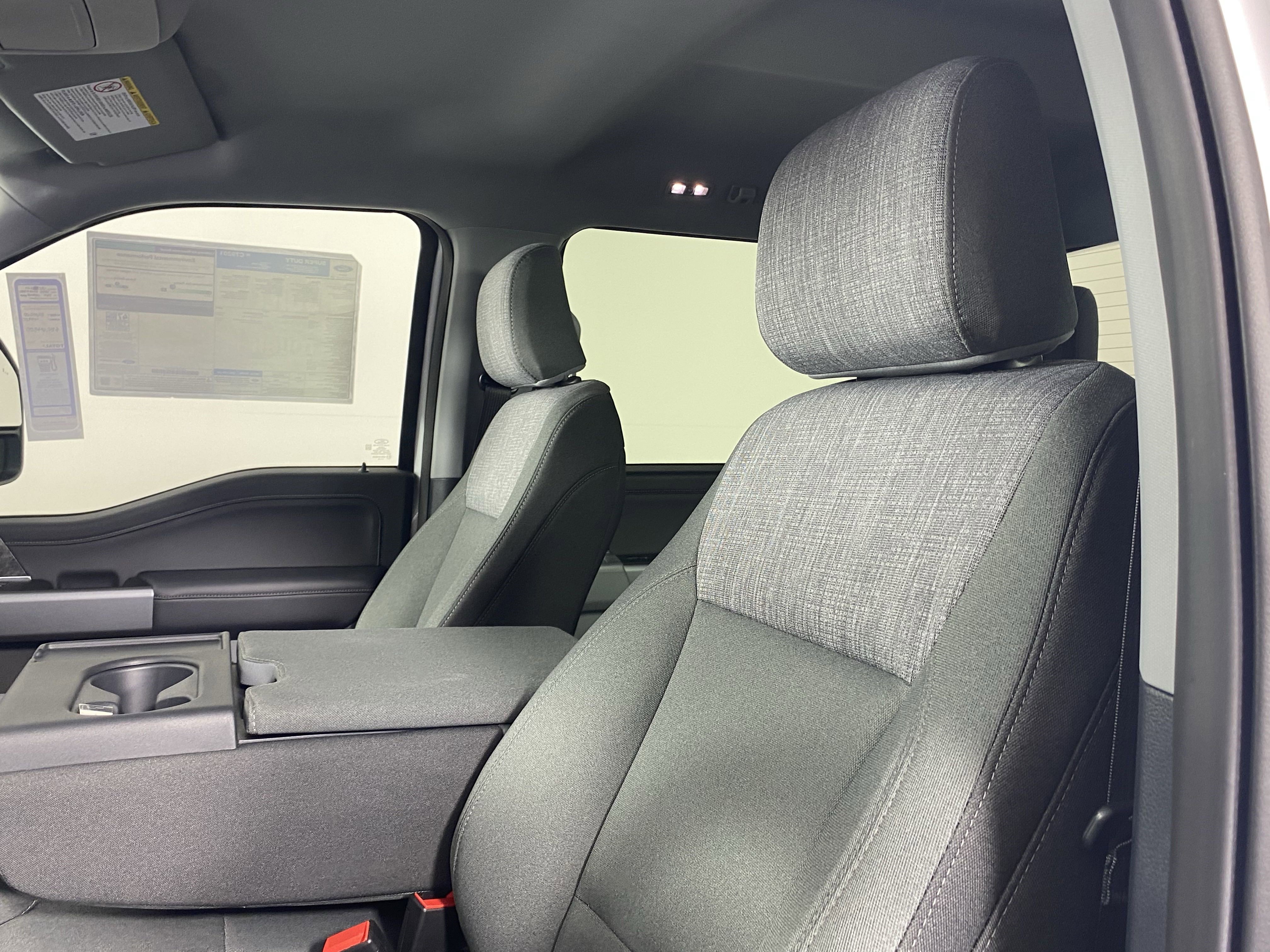 New 2025 Ford F350 XLT w/ Black Appearance Package image 17