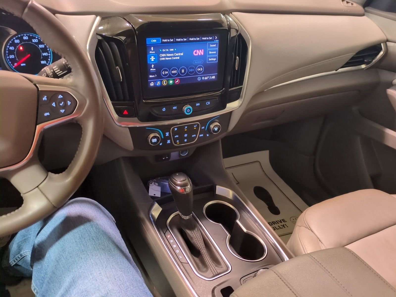 Used 2020 Chevrolet Traverse LT w/ LPO, Floor Liner Package AWD/4WD image 20