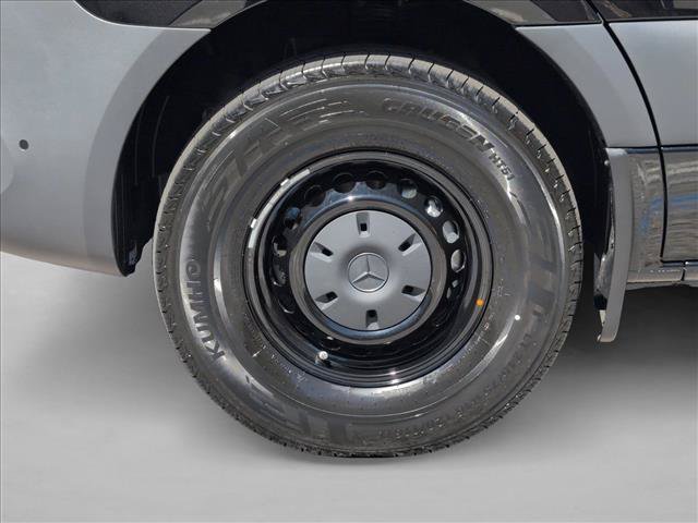 New 2026 Mercedes-Benz Sprinter 2500 image 10